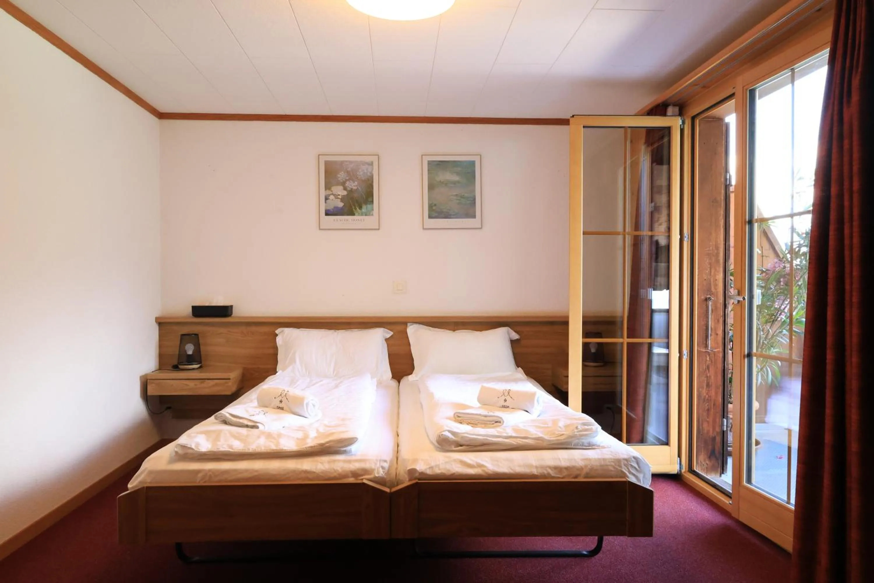 Bed in Hotel Wildbach Brienz
