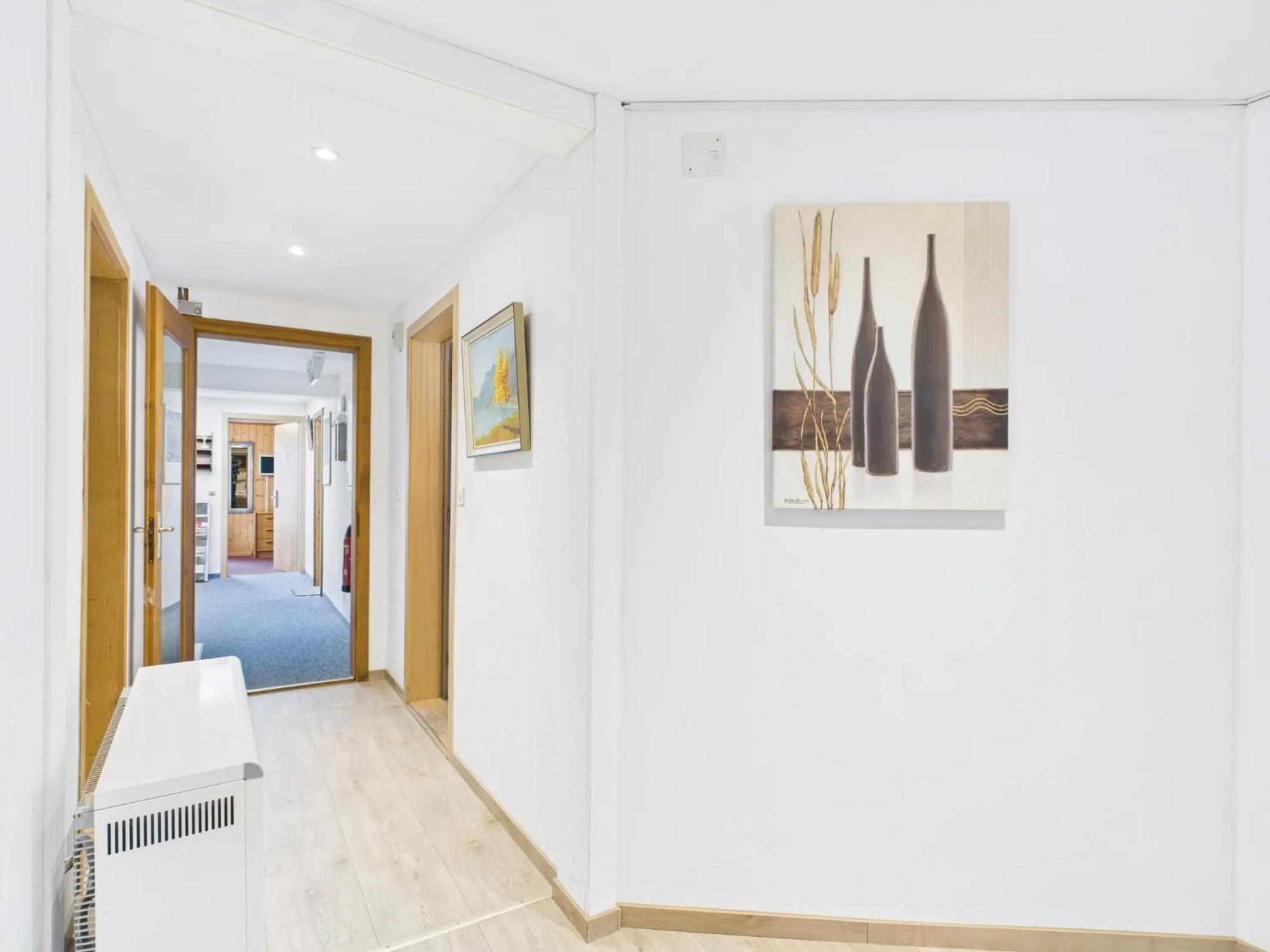 Property building, Bed in Hotel Wildbach Brienz