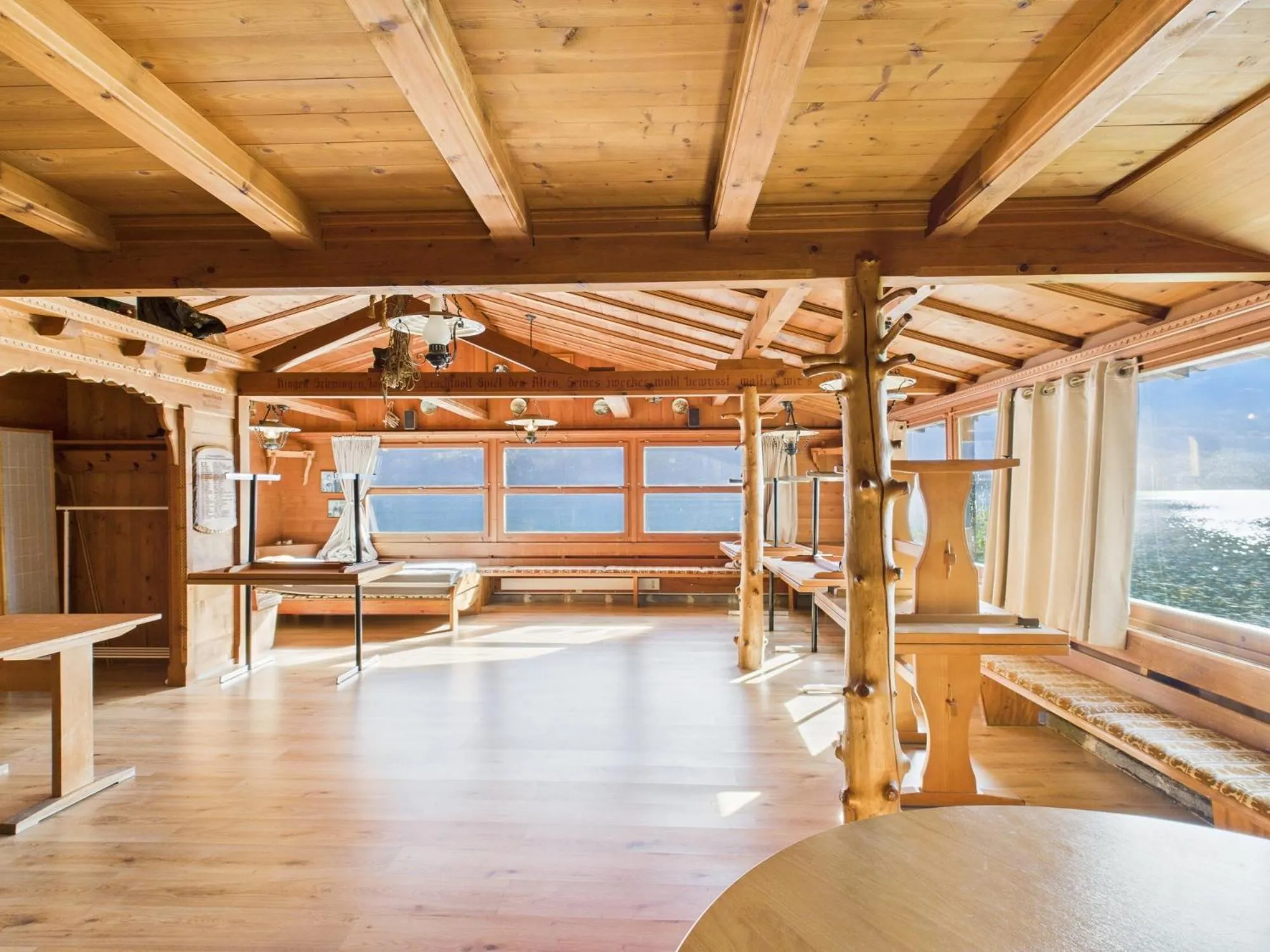 Restaurant/places to eat in Hotel Wildbach Brienz