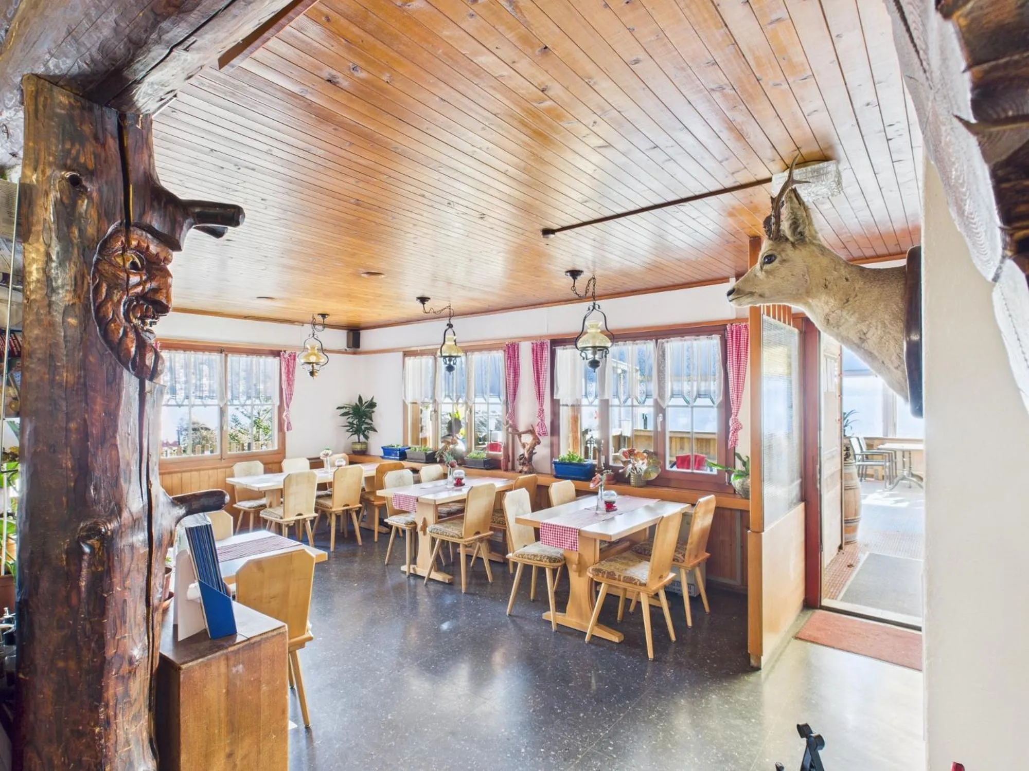 Restaurant/places to eat in Hotel Wildbach Brienz