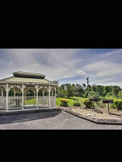 Amazing Mountain Views, 5 min to Dollywood&parkway