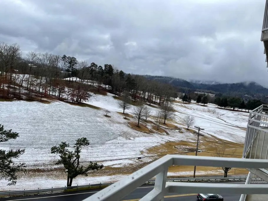 Amazing Mountain Views, 5 min to Dollywood&parkway