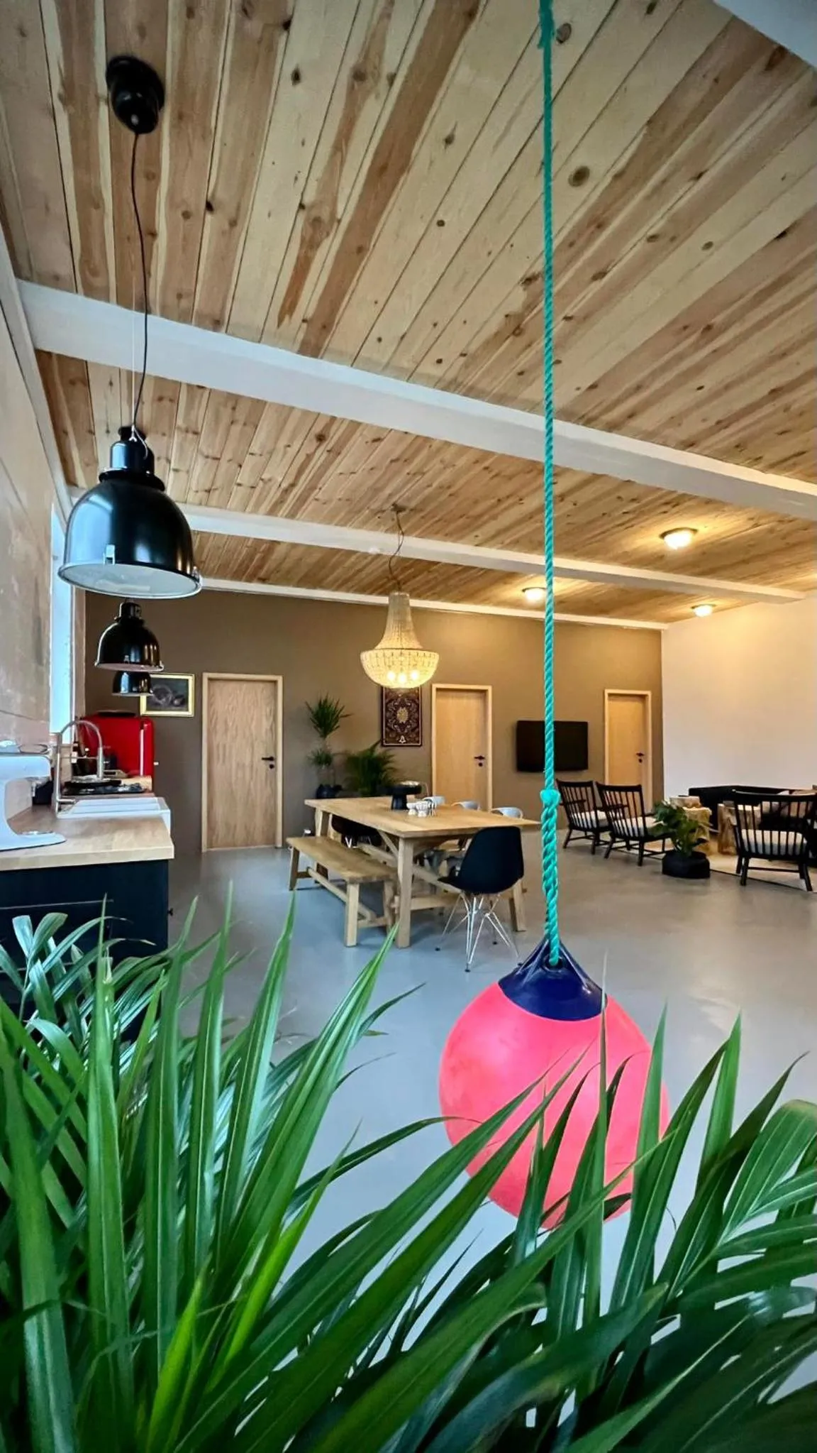 Three-Bedroom Apartment in Smiðjan - main road Stykkishólmi