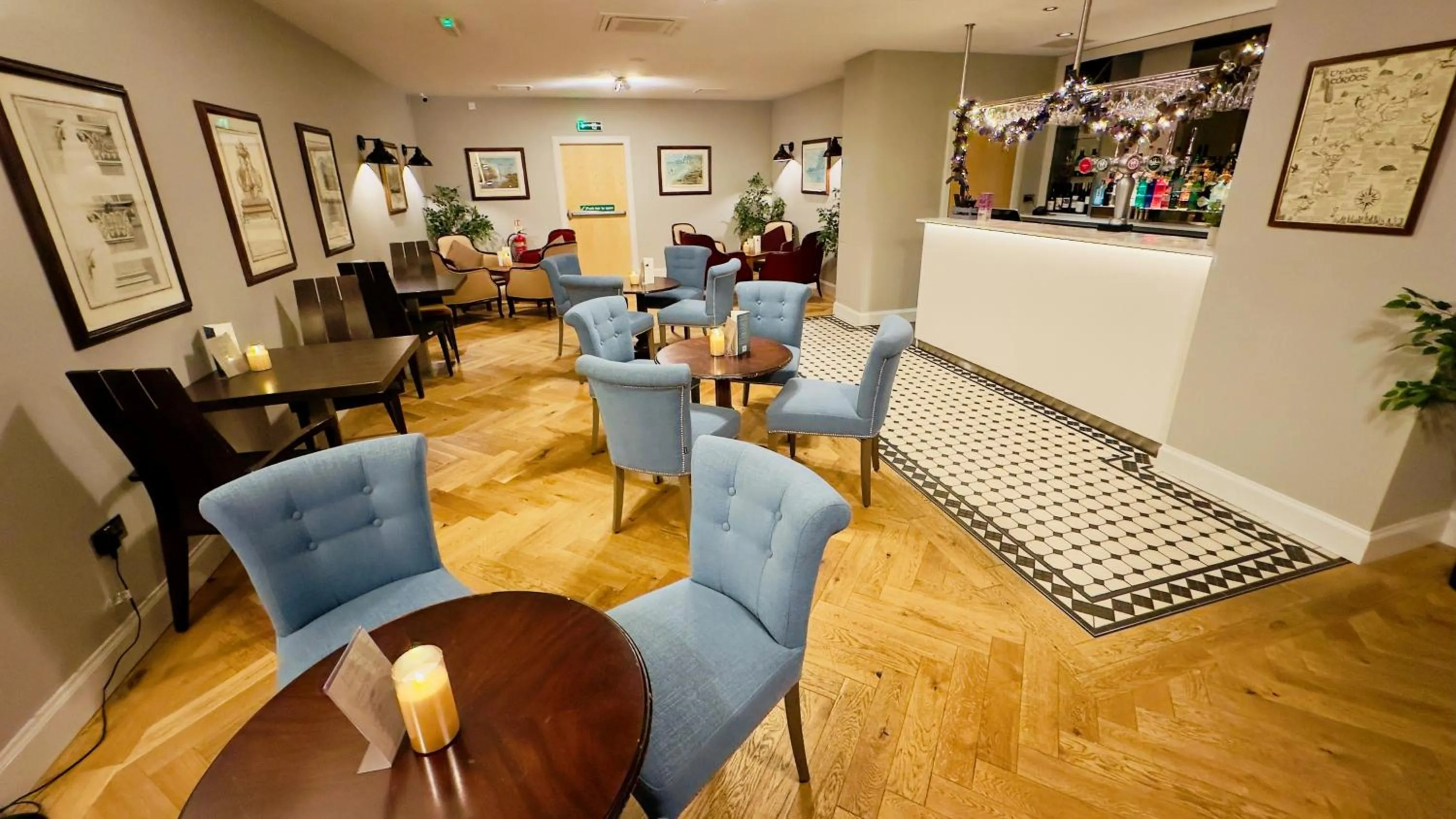 Lounge or bar in Cabarfeidh Hotel