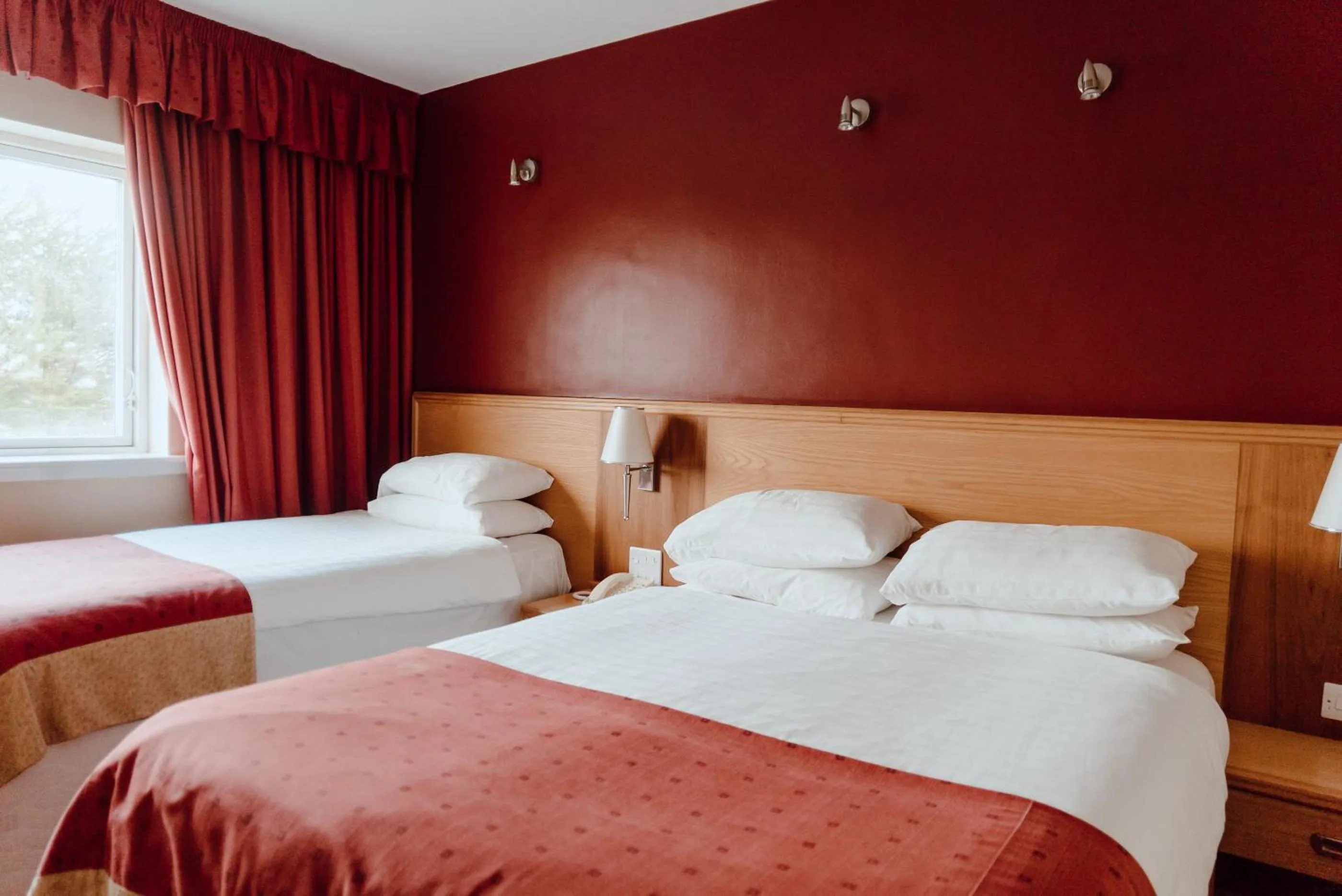 Bedroom, Bed in Cabarfeidh Hotel