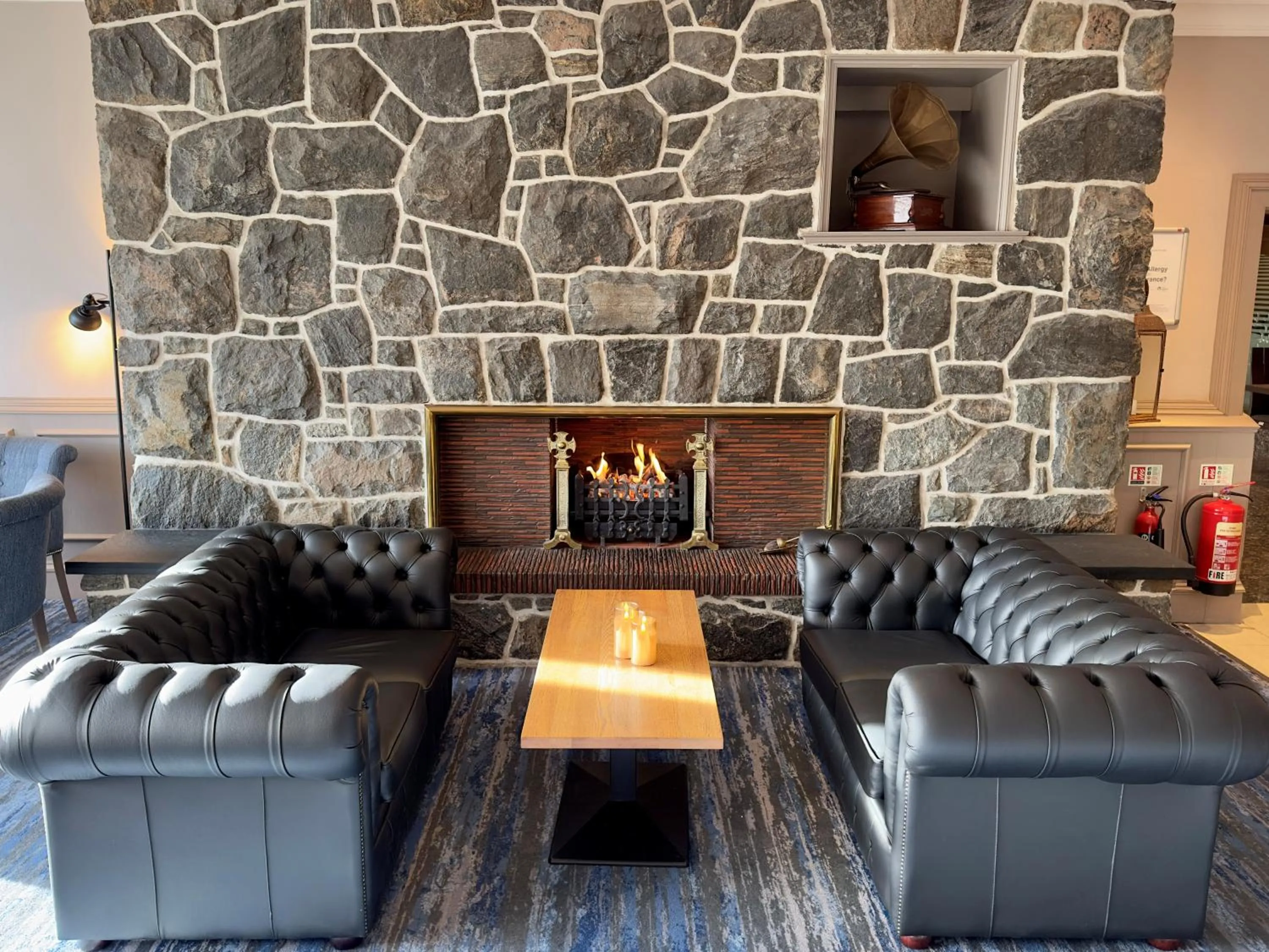 Lounge or bar in Cabarfeidh Hotel