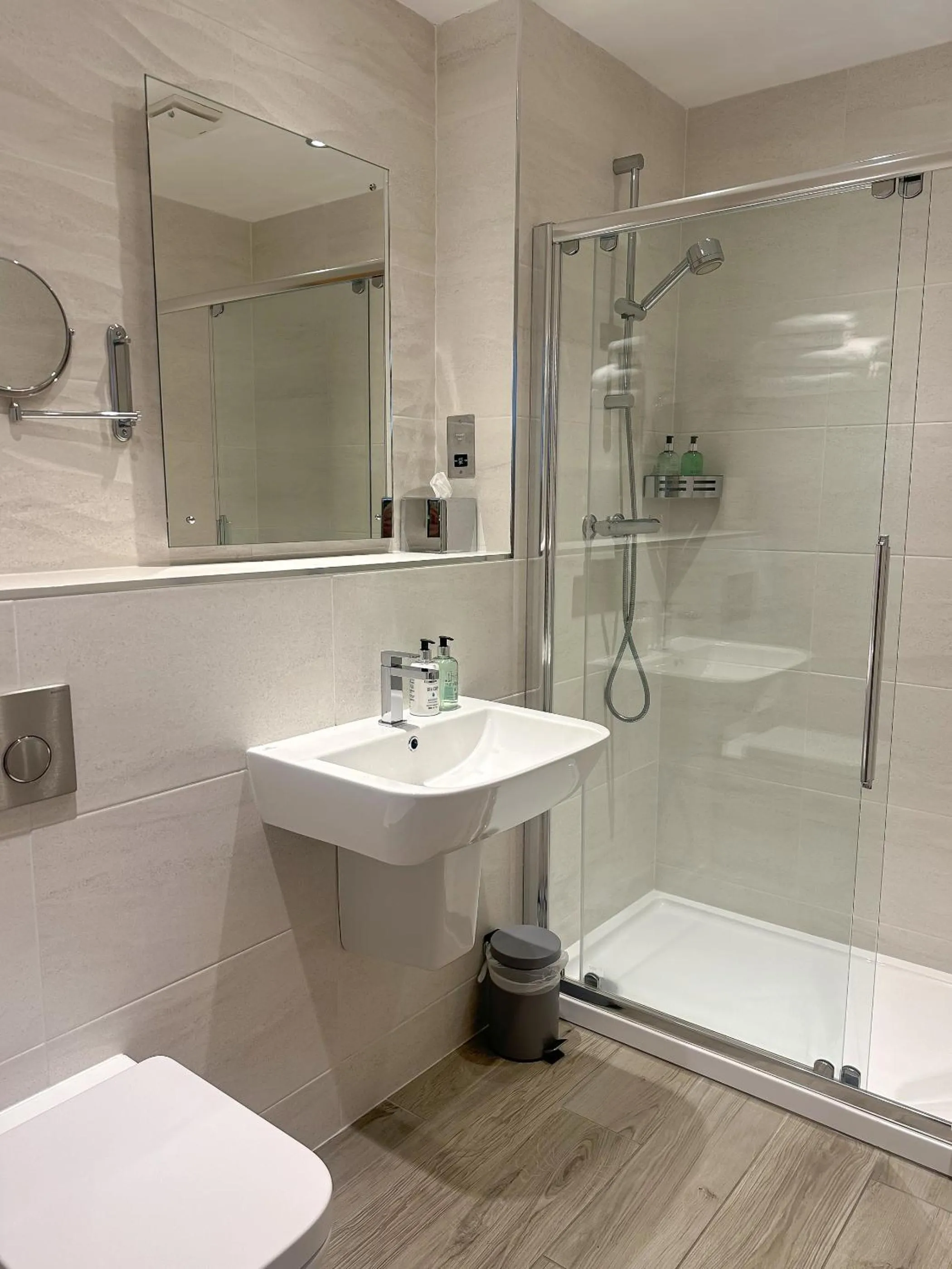 Shower in Cabarfeidh Hotel