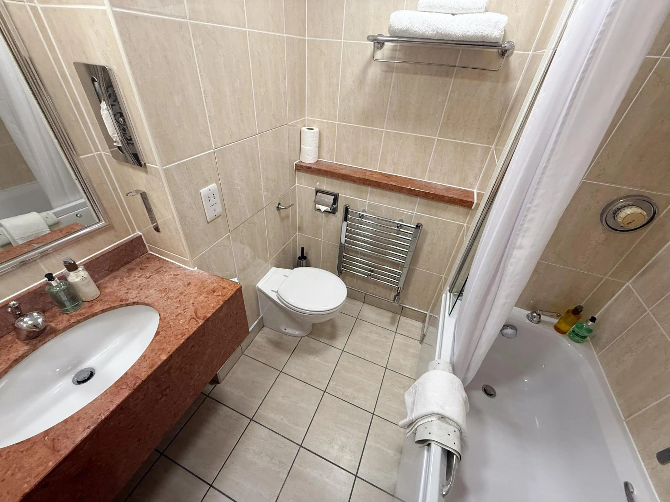 Shower in Cabarfeidh Hotel