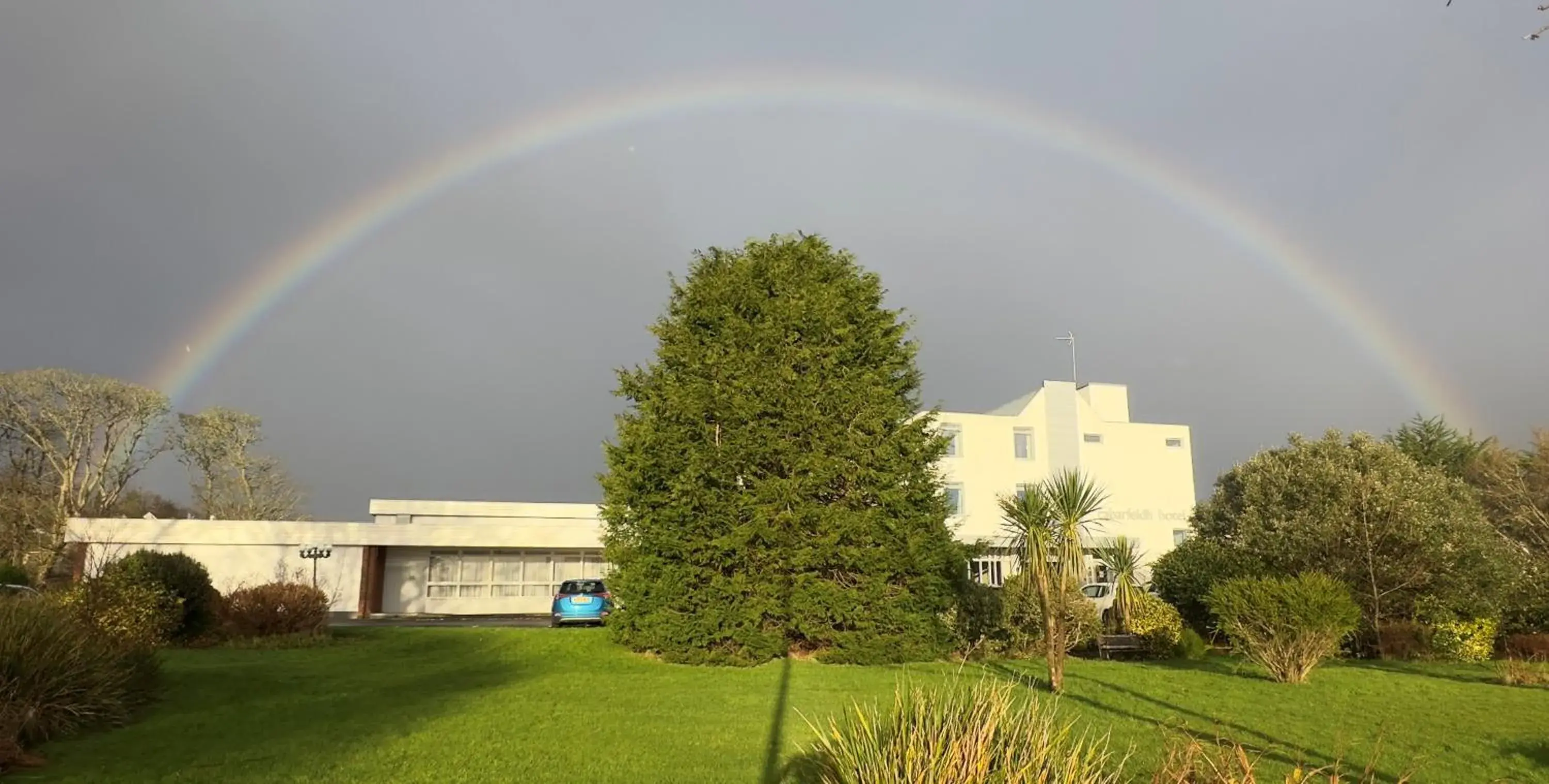 Property building in Cabarfeidh Hotel Property building in Cabarfeidh Hotel