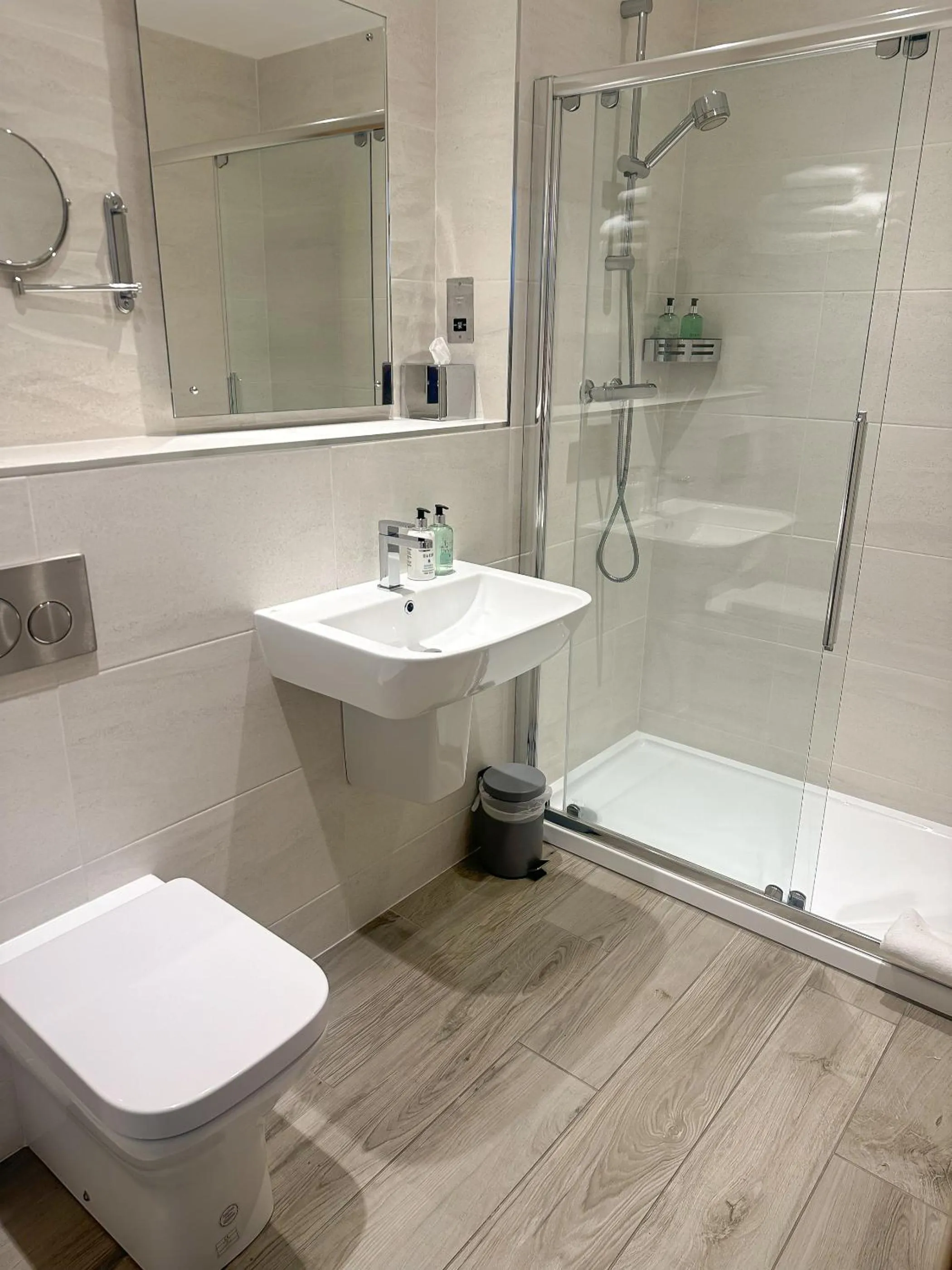 Shower in Cabarfeidh Hotel