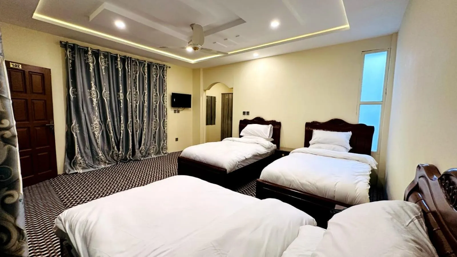 Bed in Desert One Hotel Skardu