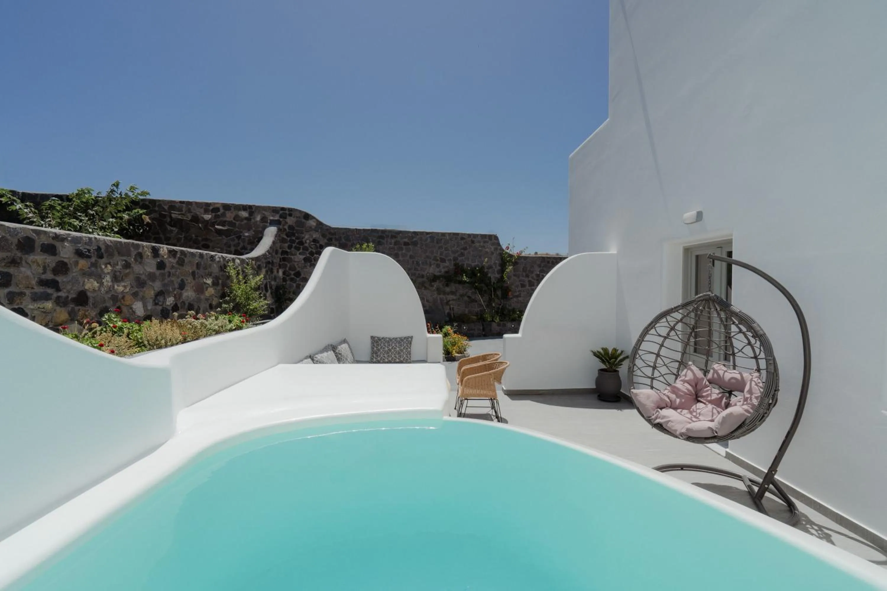 Patio in Griseo Villas