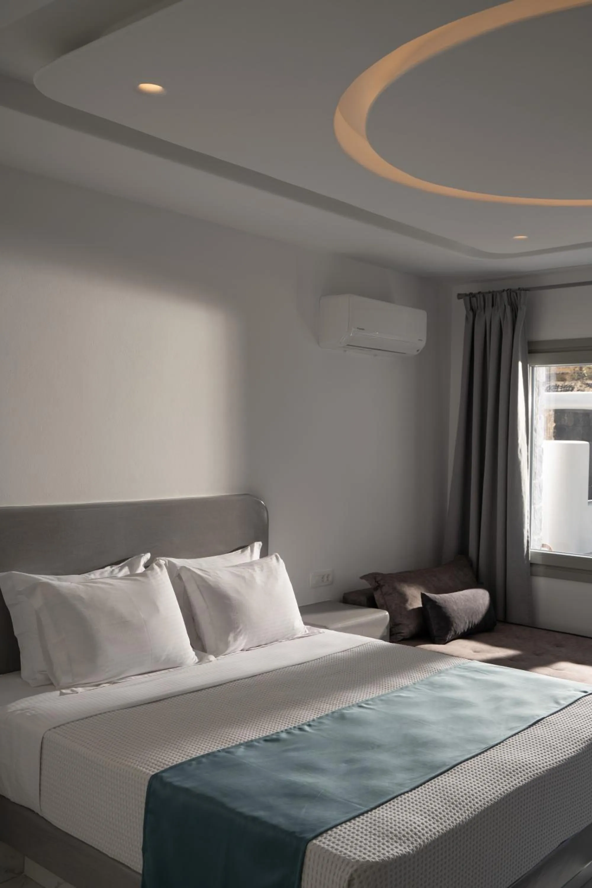 Bed in Griseo Villas