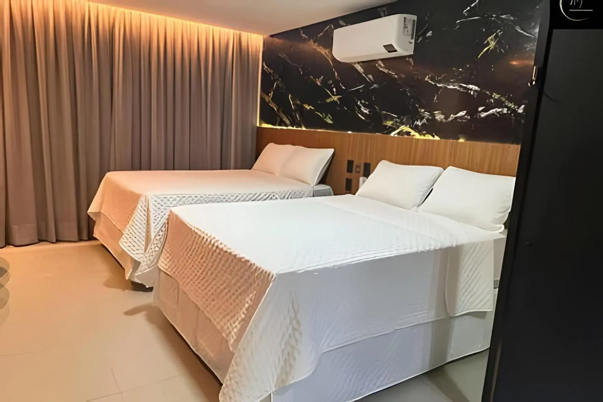 Quadruple Room with Sea View in LM Get One Quadruple Room with Sea View in LM Get One