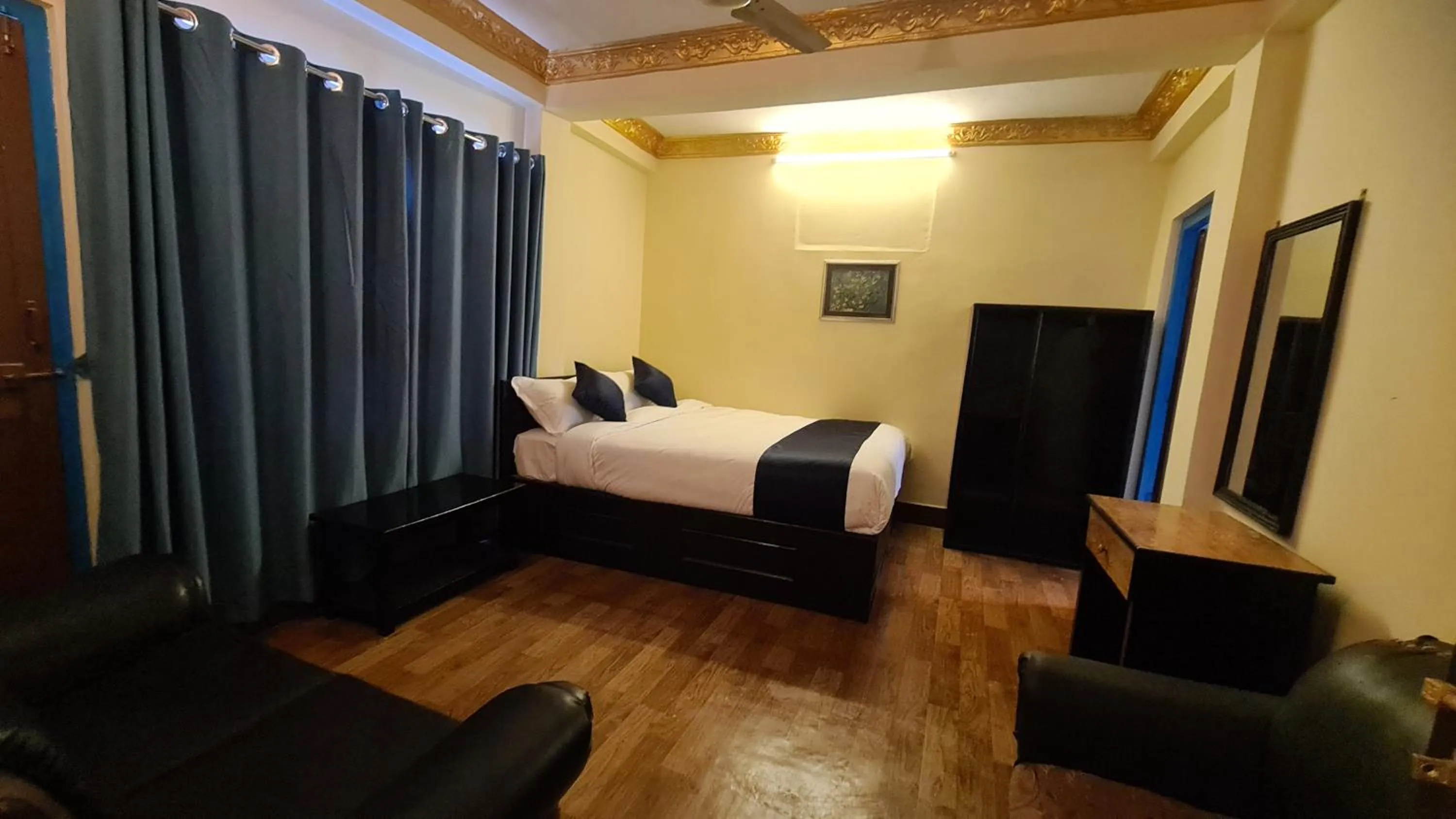 Bed in Temple Town Inn