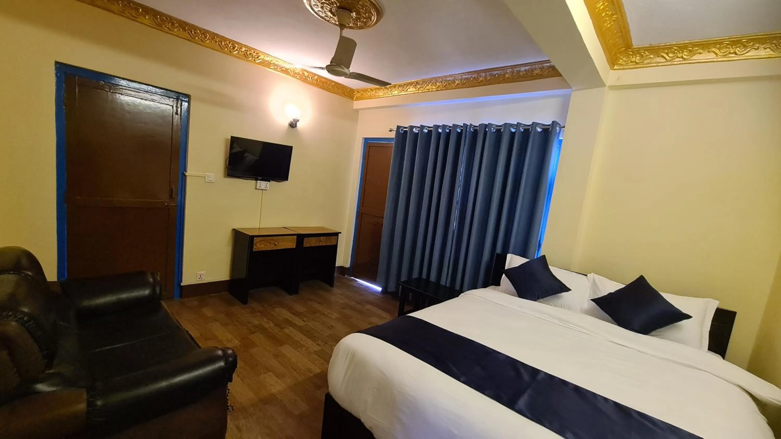 Bed in Temple Town Inn