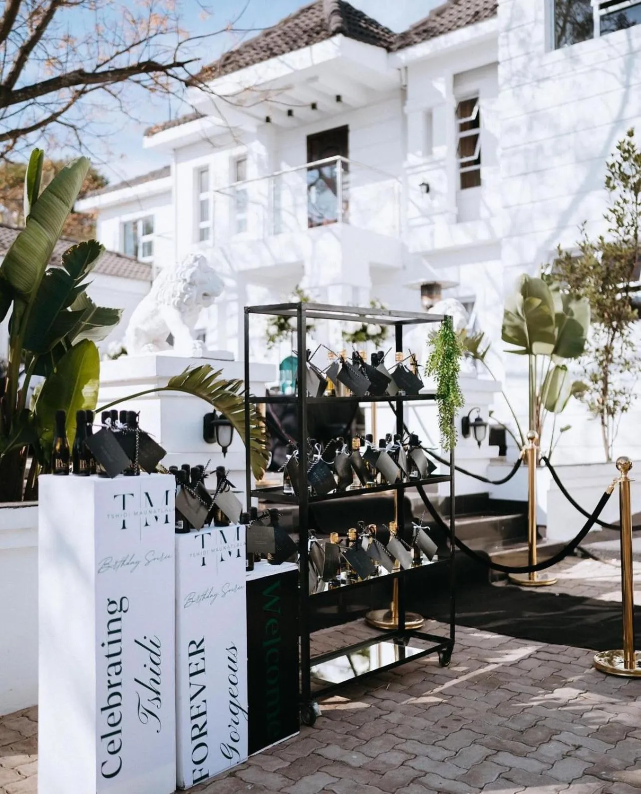 435 on vale boutique aparthotel