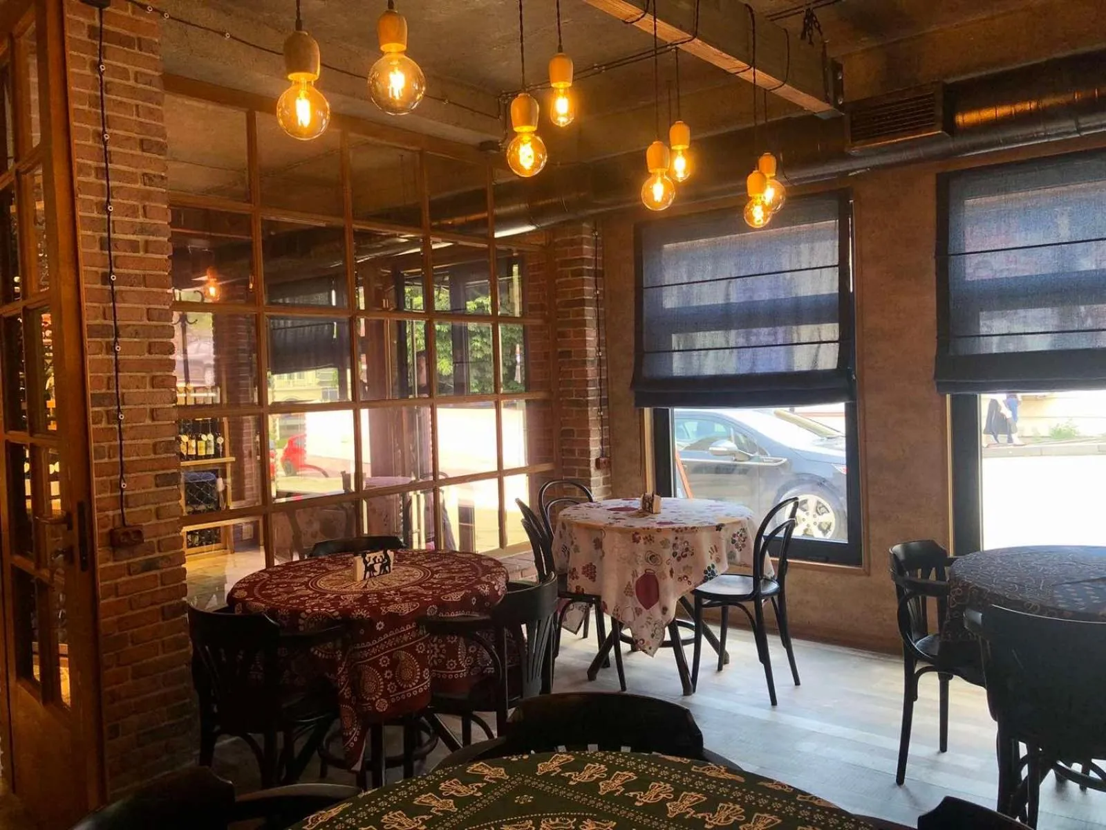 Restaurant/places to eat in VinoOdor - ვინოოდორ