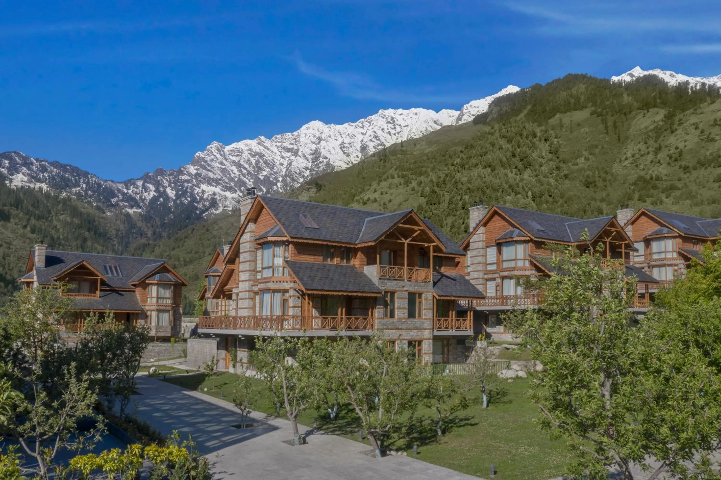 Property building in Welcomhotel By ITC Hotels, Hamsa Manali