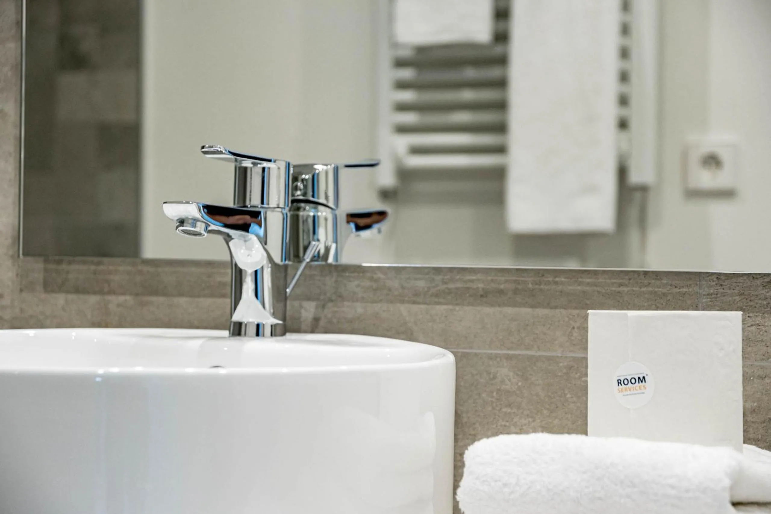 Bathroom in INF26H- Comfortable and spacious city apartment