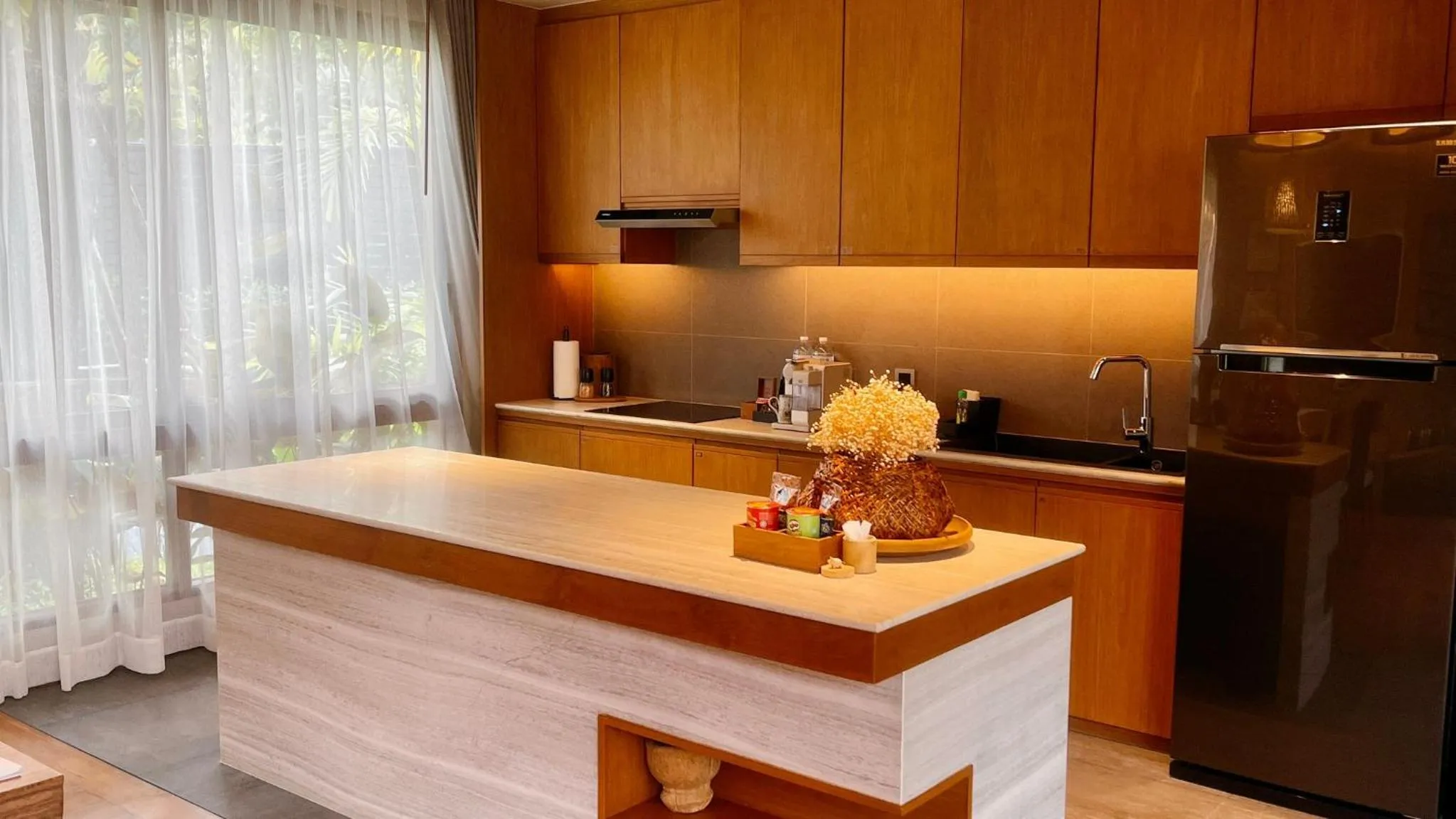Kitchen or kitchenette in Rarin Villas