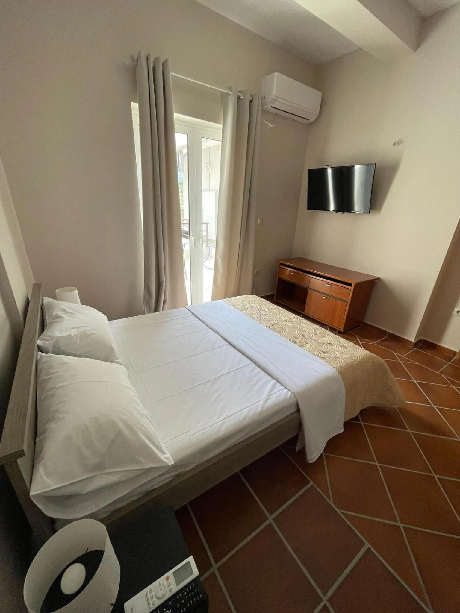 Bedroom, Bed in ALLAGIANNIS GROUP APARTMENTS