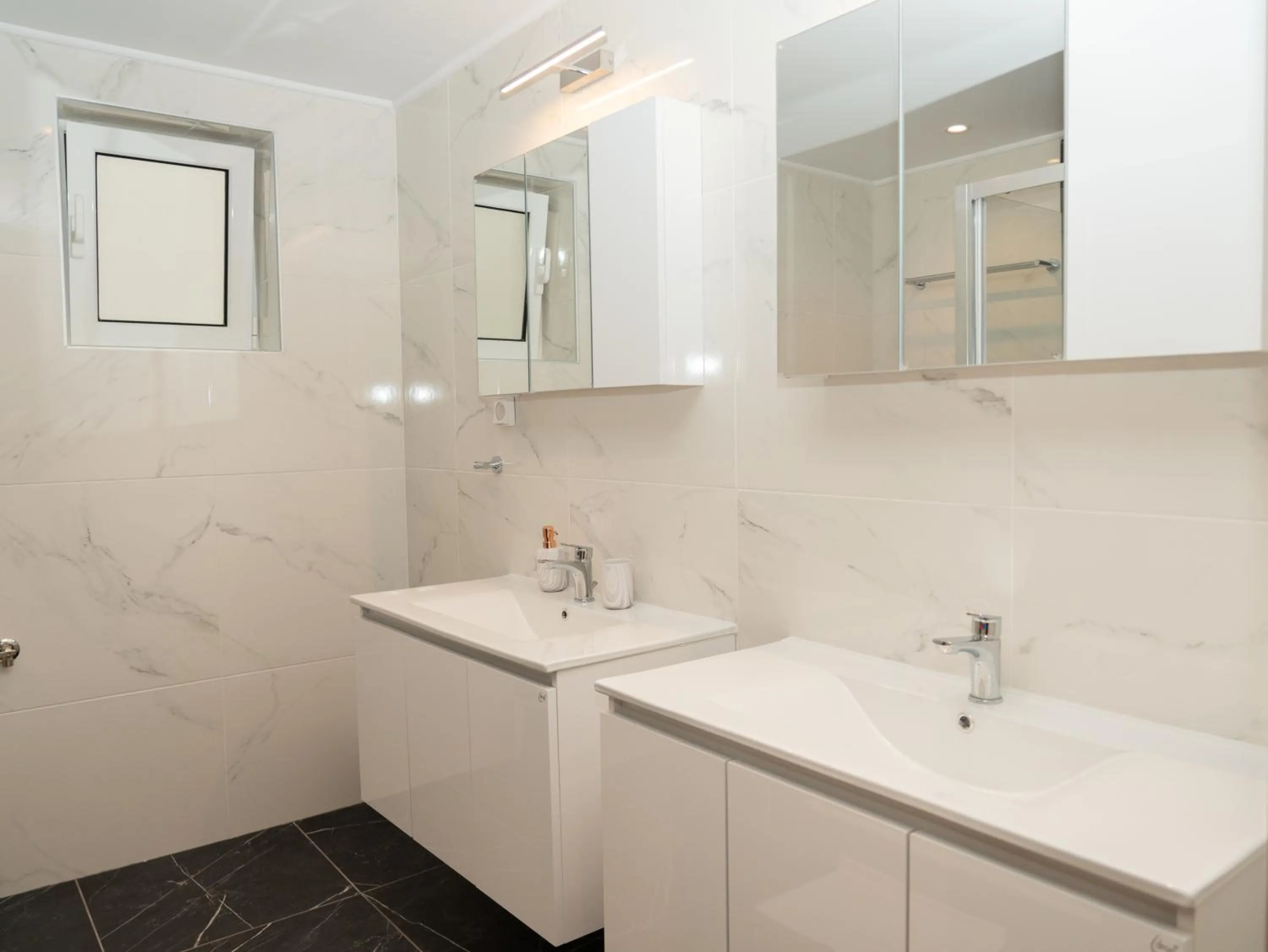 Bathroom in ALLAGIANNIS GROUP APARTMENTS