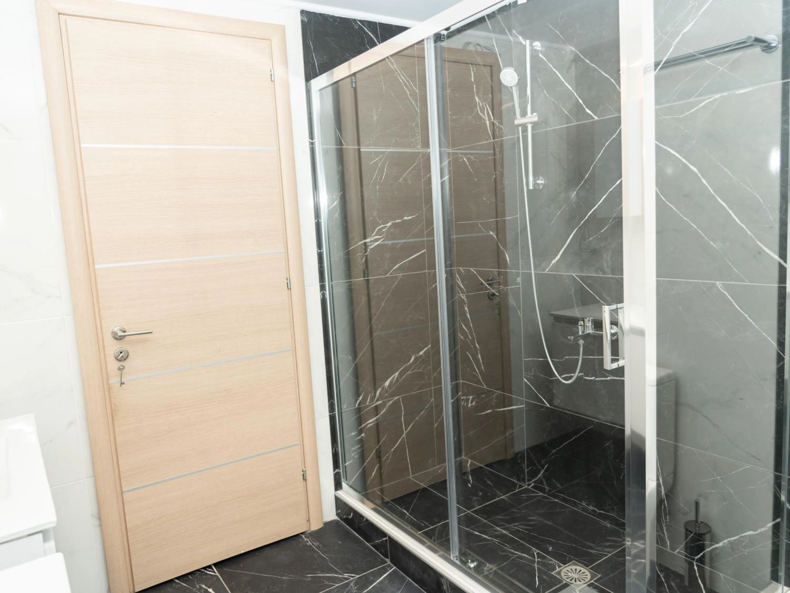 Bathroom in ALLAGIANNIS GROUP APARTMENTS