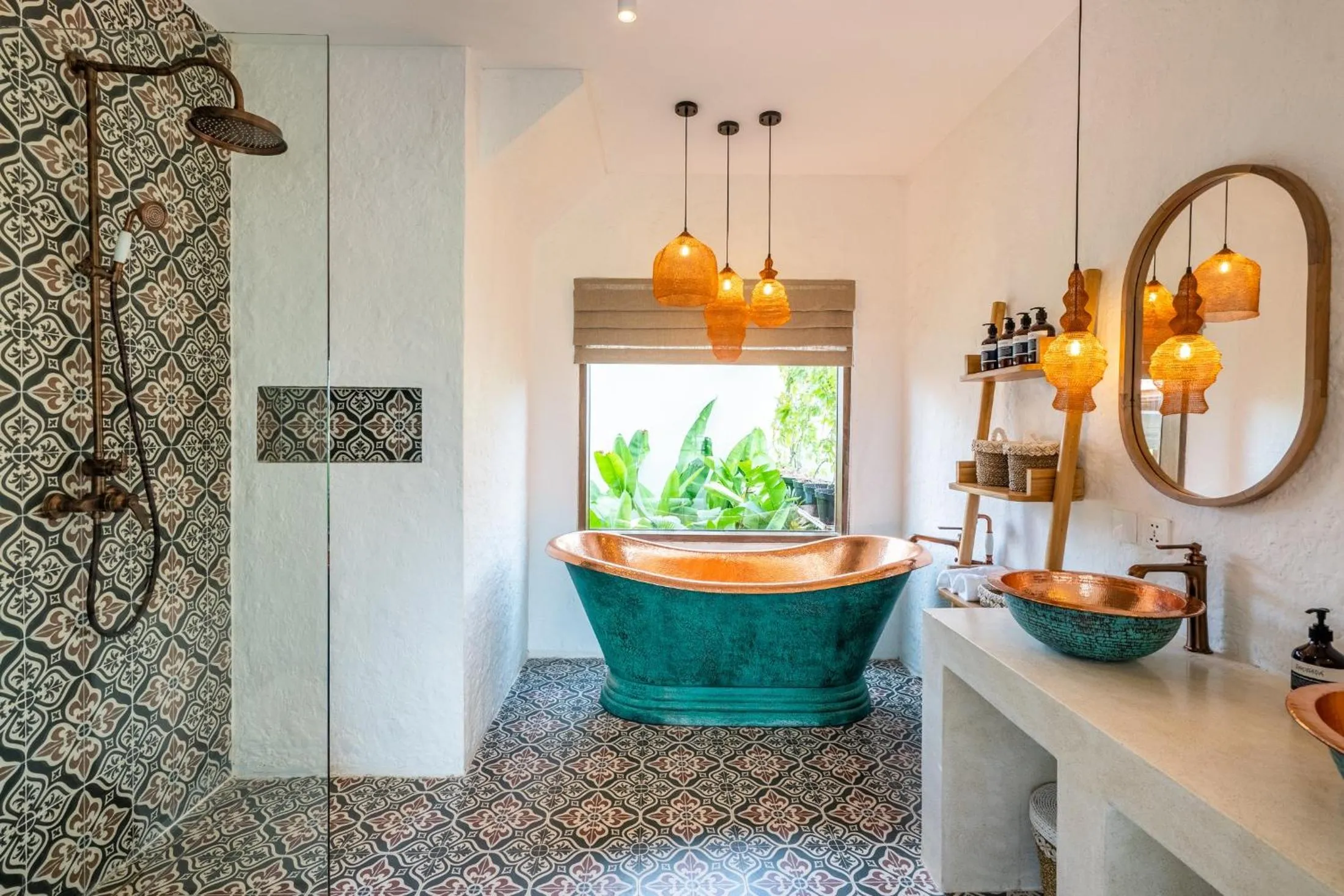 Shower in Tembaga Serenity Villa - Paradise with Pool and Garden