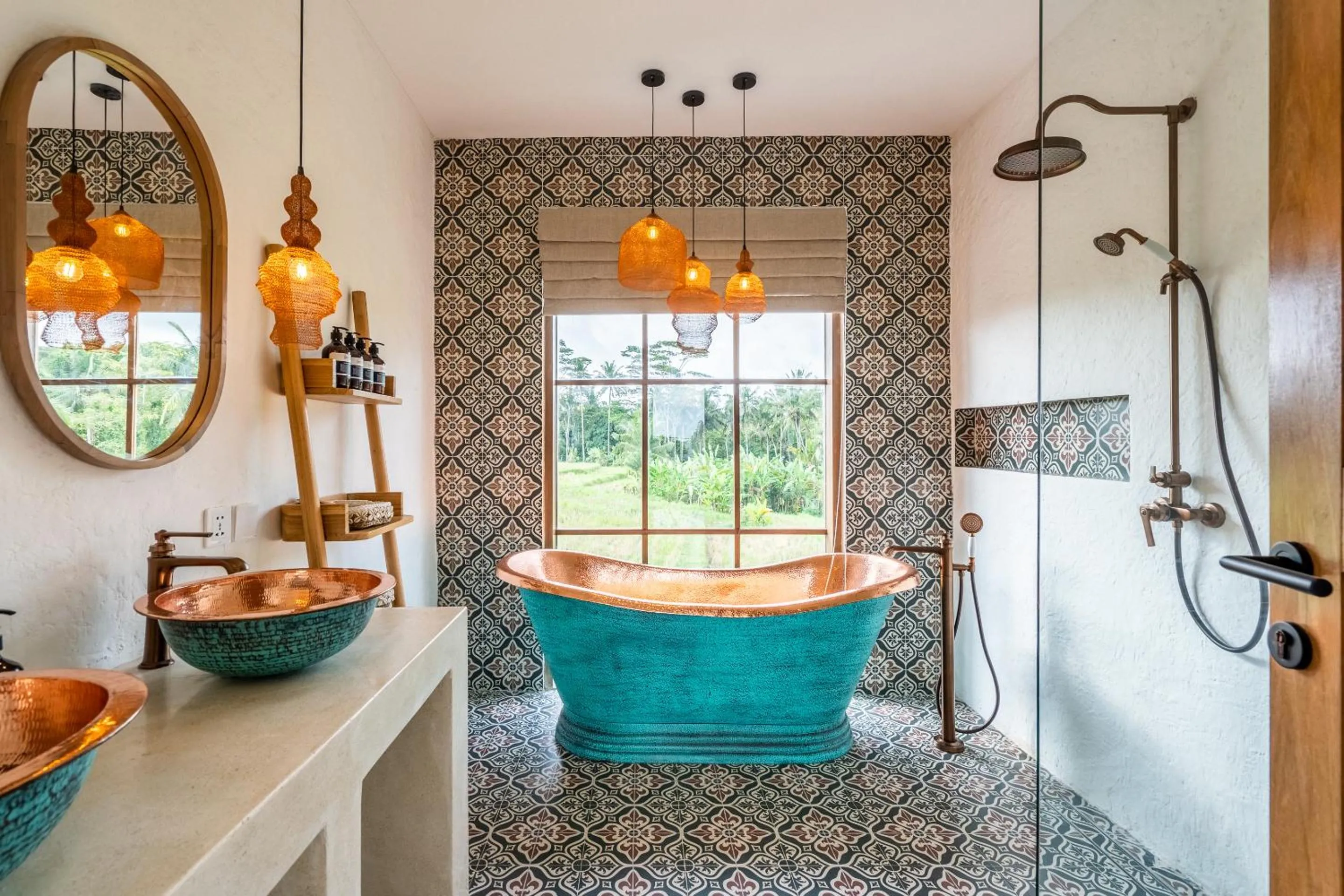 Shower in Tembaga Serenity Villa - Paradise with Pool and Garden