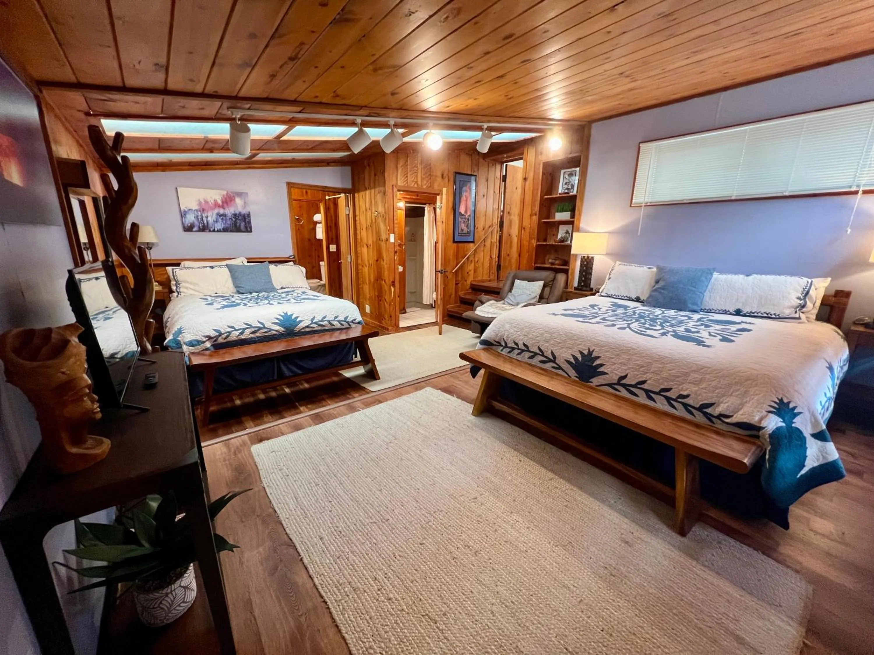 Bed in Aloha Junction Bed and Breakfast -Minutes away from Hawaii Volcanoes National Park