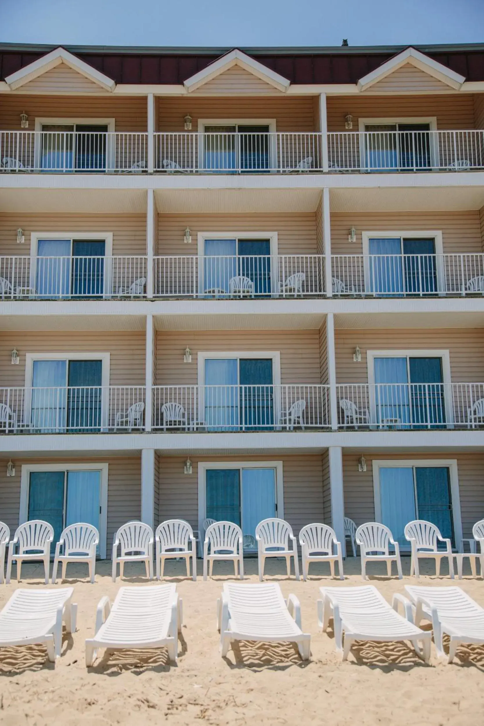 Beach, Patio/Outdoor Area in Bayshore Resort