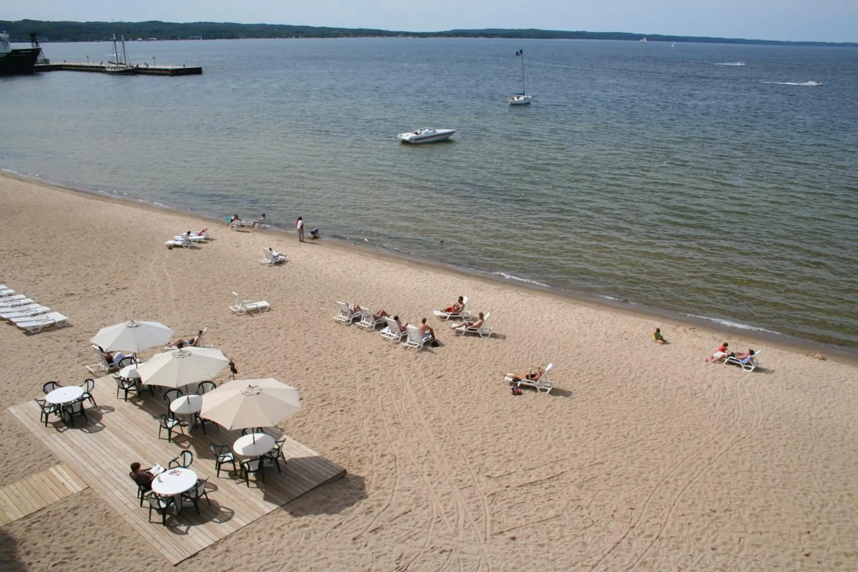 Beach in Bayshore Resort