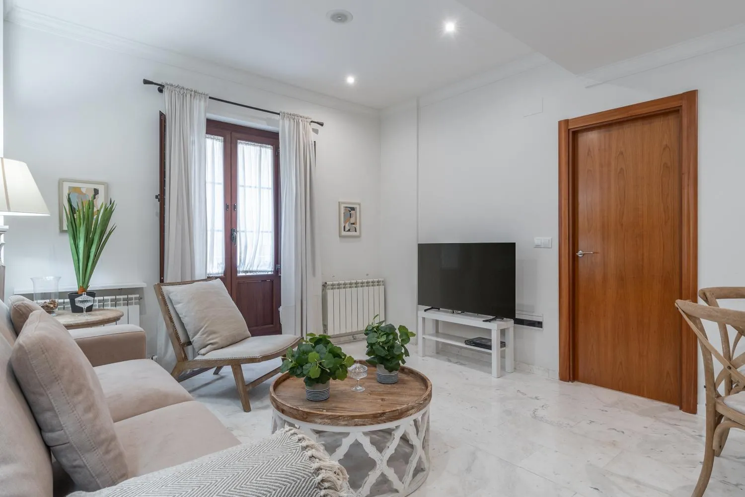 Two-Bedroom Apartment in tuGuest Corazón de Granada Apartment