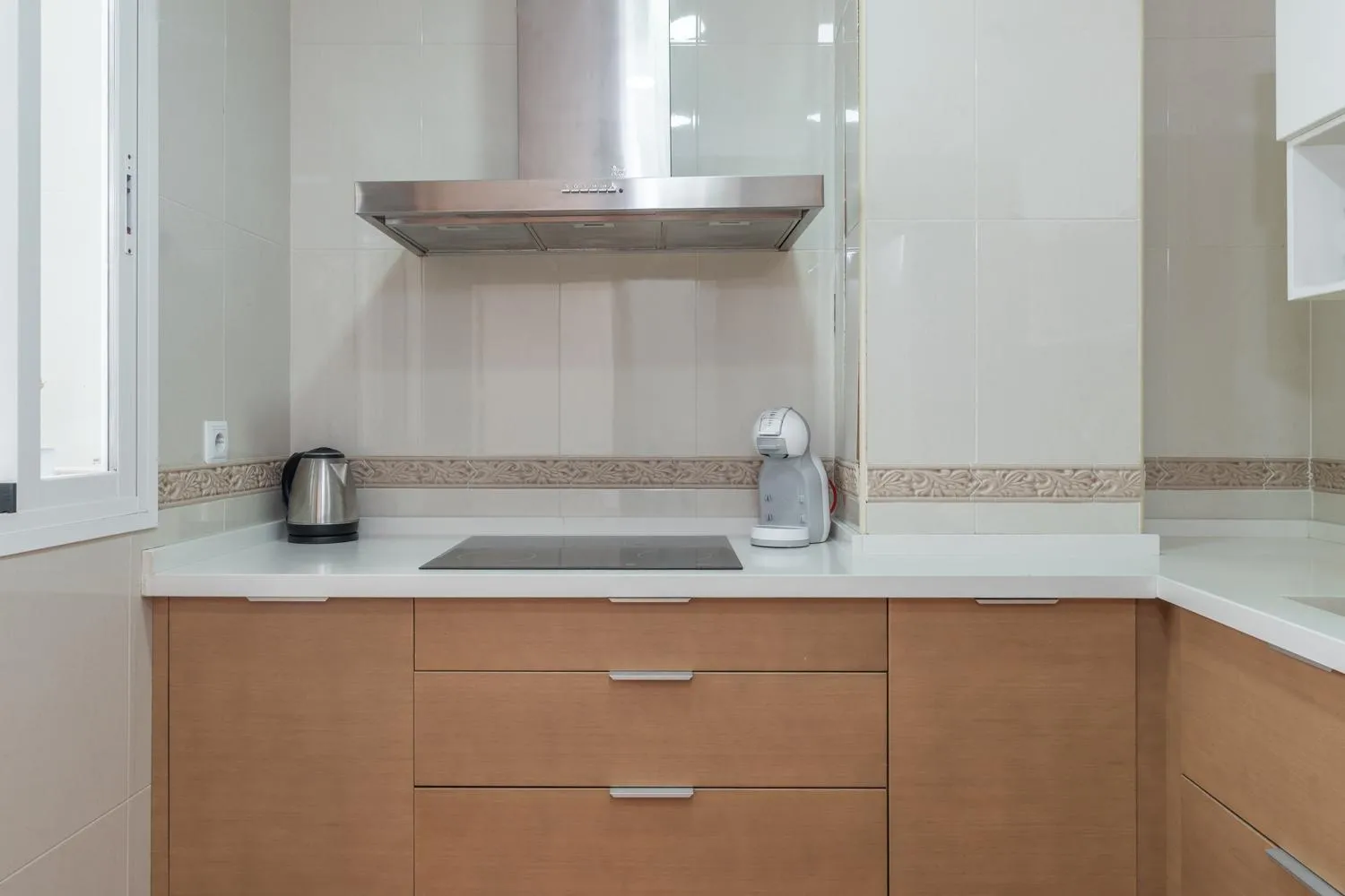 Kitchen or kitchenette in tuGuest Corazón de Granada Apartment