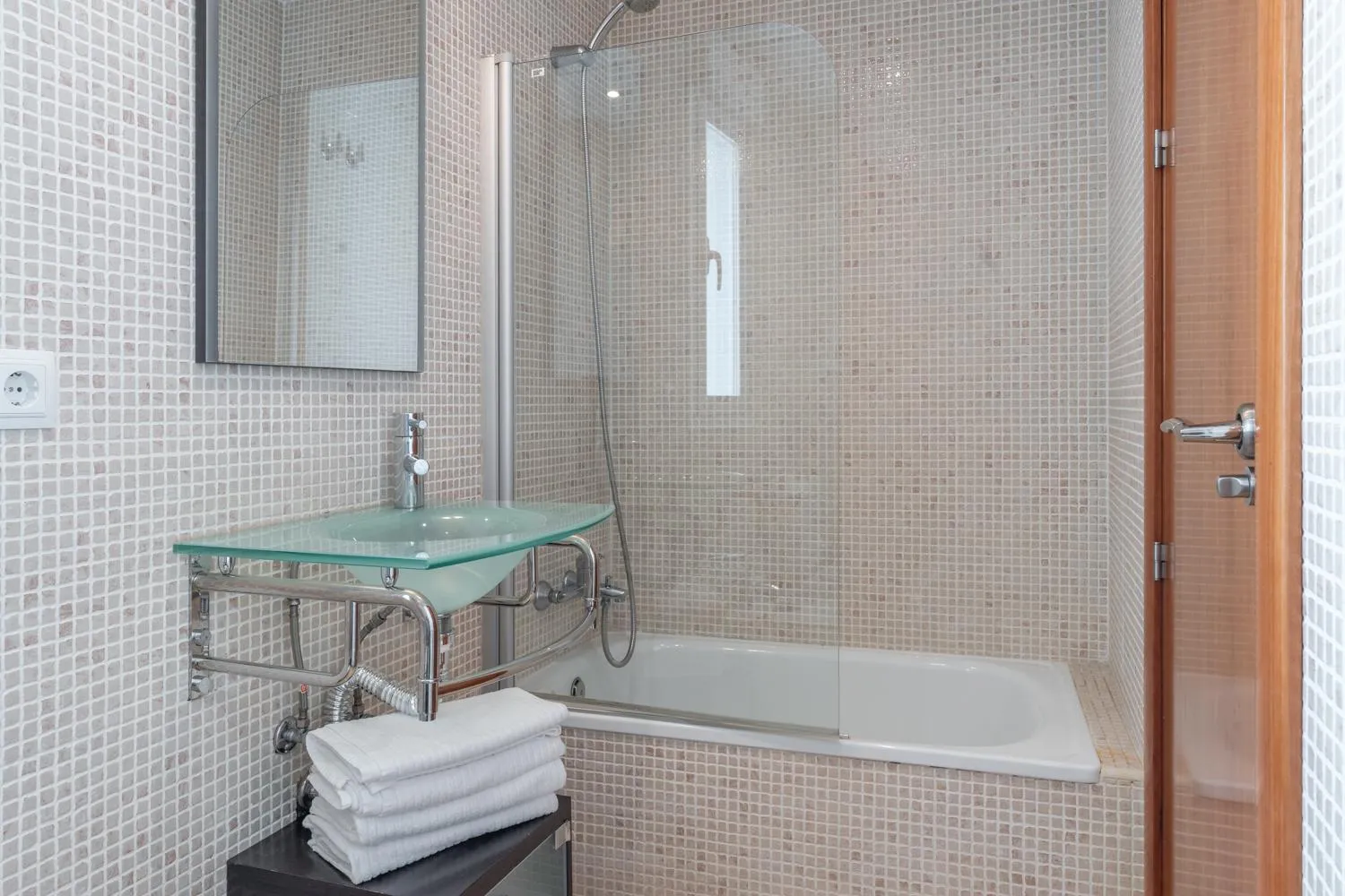 Bathroom in tuGuest Corazón de Granada Apartment