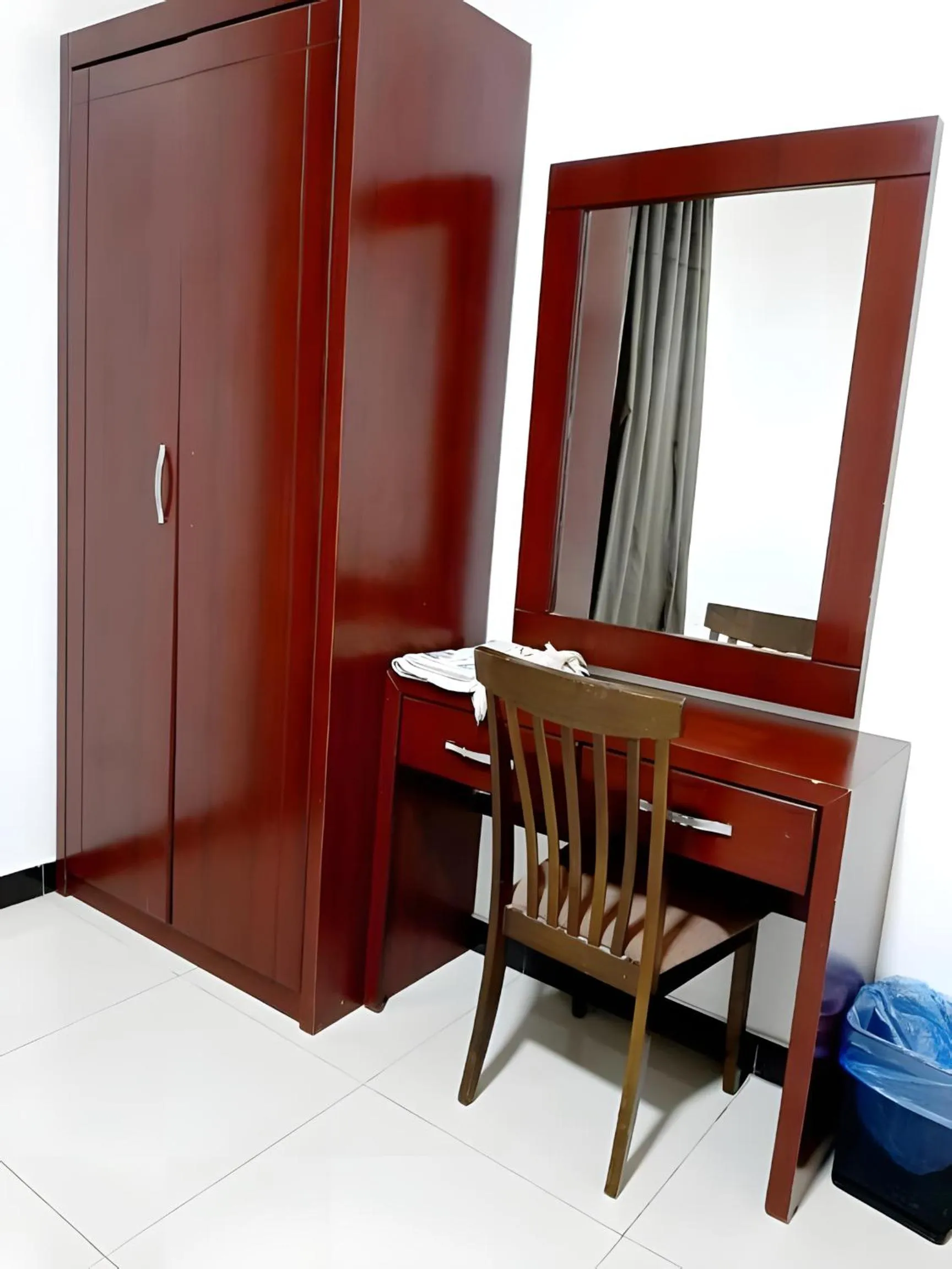 Dining area in شقق أهلين ثلاثة للشقق المخدومة