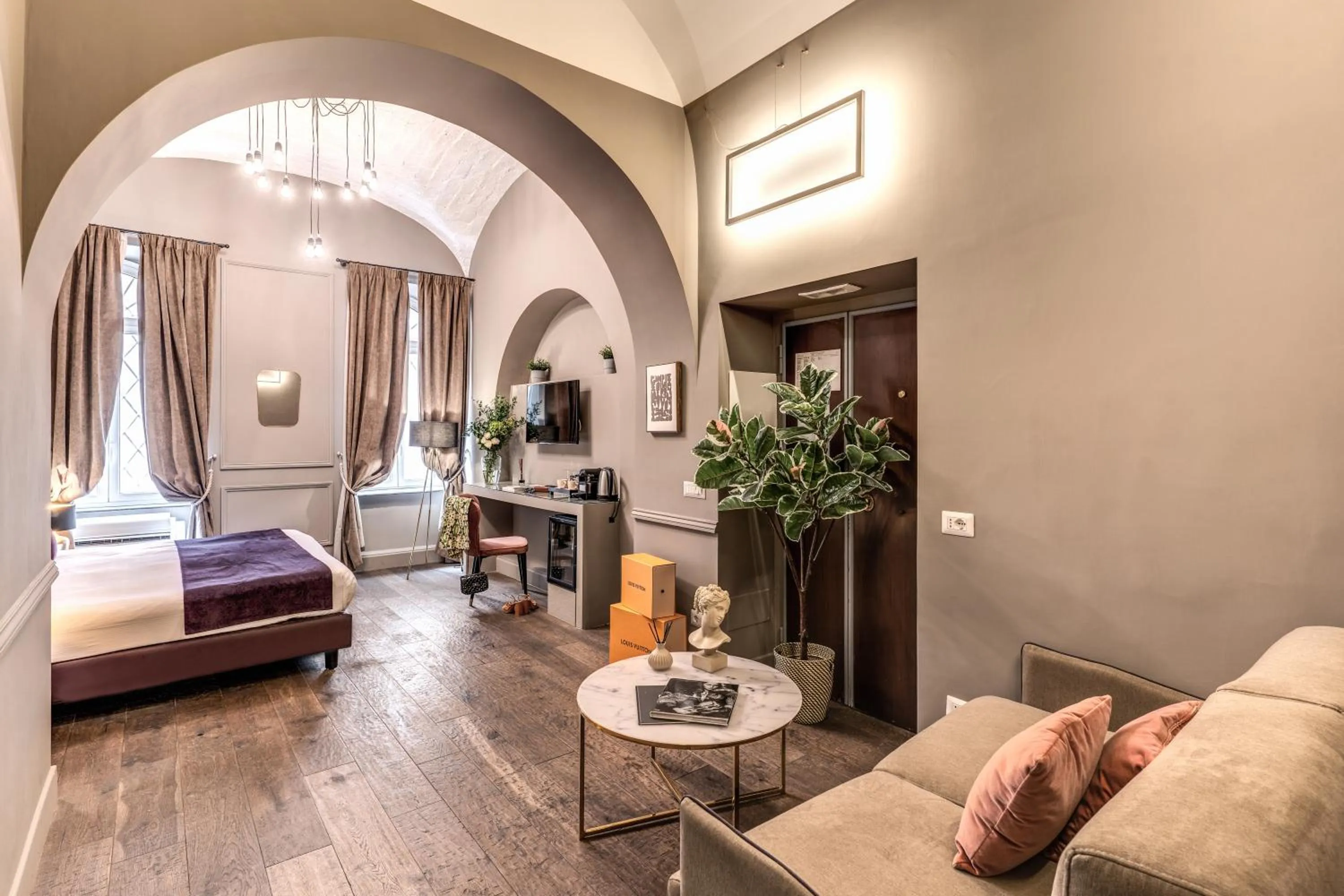 Photo of the whole room, Bed in Telier Tomacelli