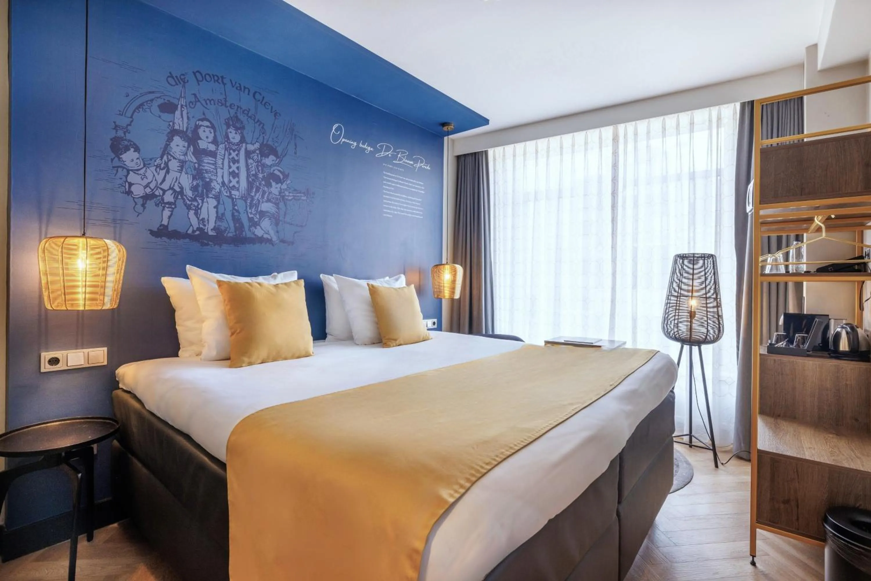 Cozy Queen Room in Hotel Die Port van Cleve