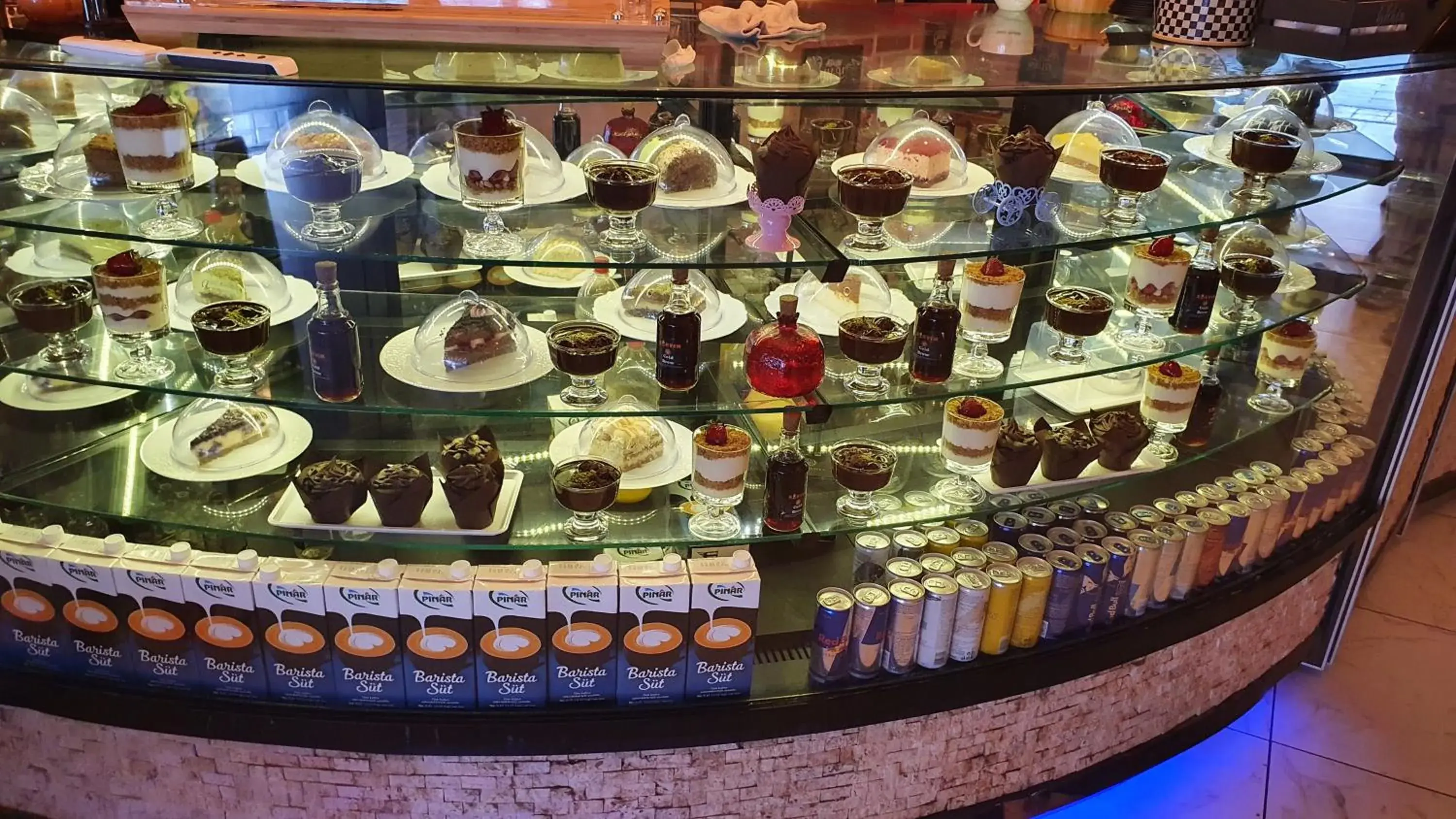 Restaurant/places to eat in Dimora Gold Hotel Restaurant/places to eat in Dimora Gold Hotel