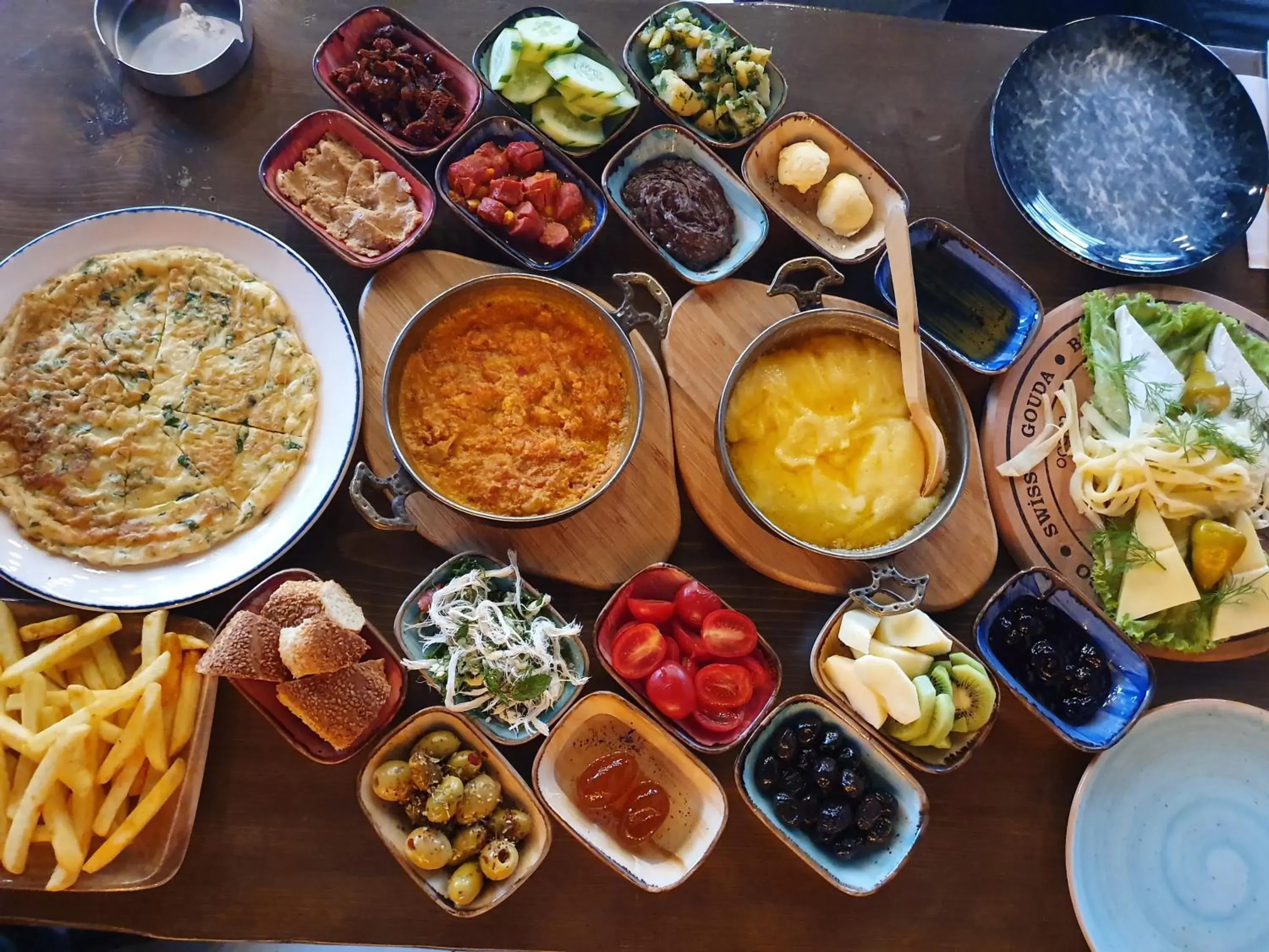 Restaurant/places to eat in Dimora Gold Hotel Restaurant/places to eat in Dimora Gold Hotel