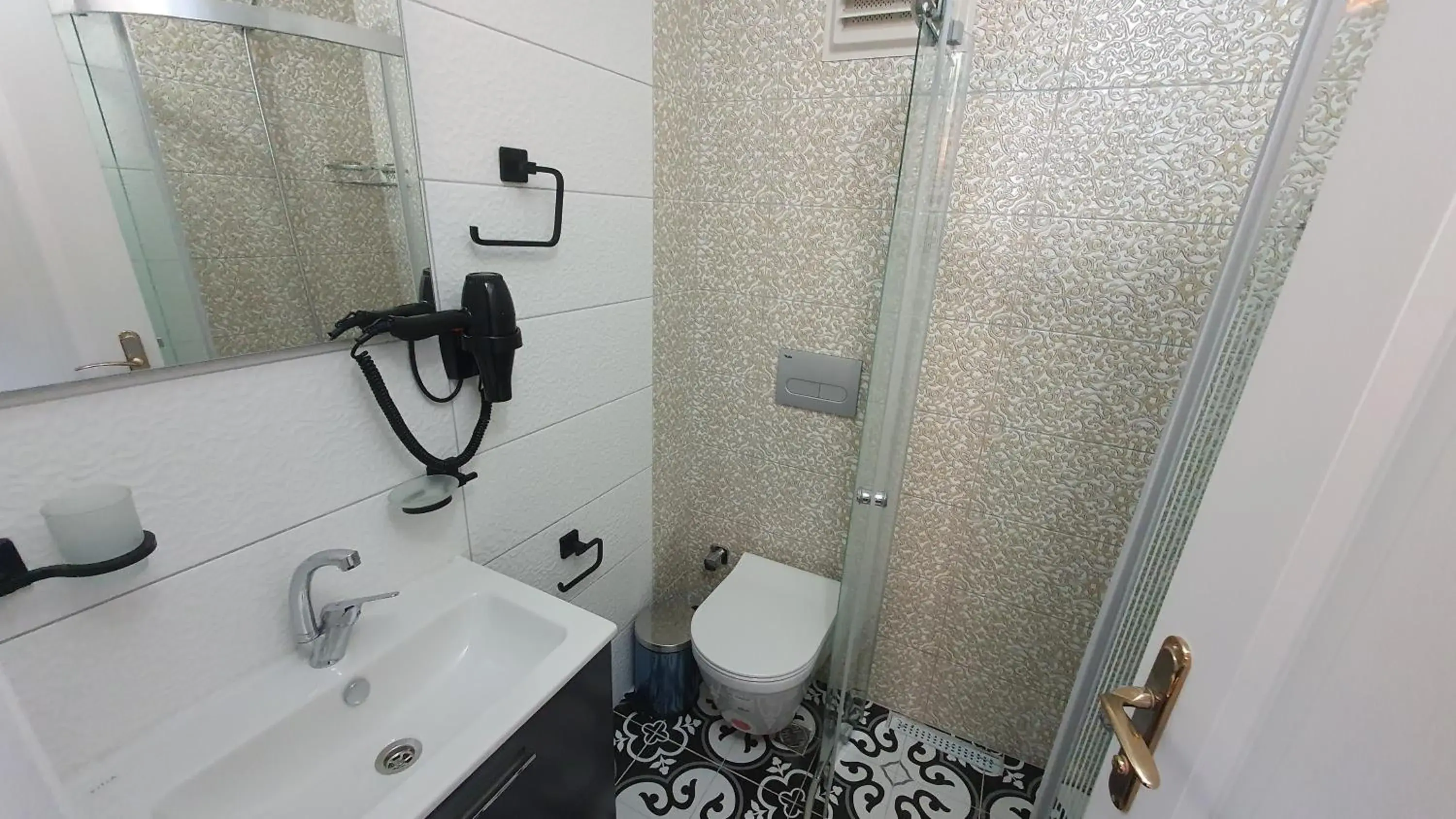 Bathroom in Dimora Gold Hotel Bathroom in Dimora Gold Hotel