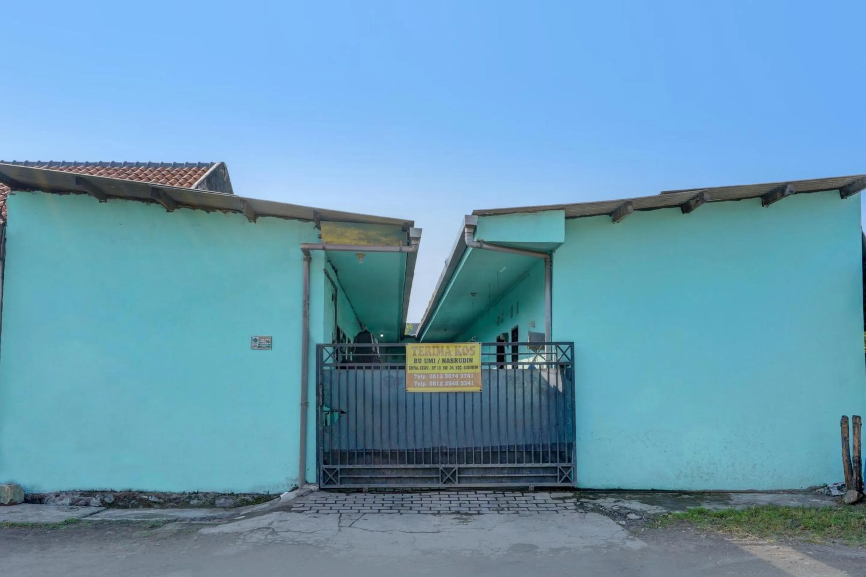 Facade/entrance in Hotel O Umi Homestay Syariah