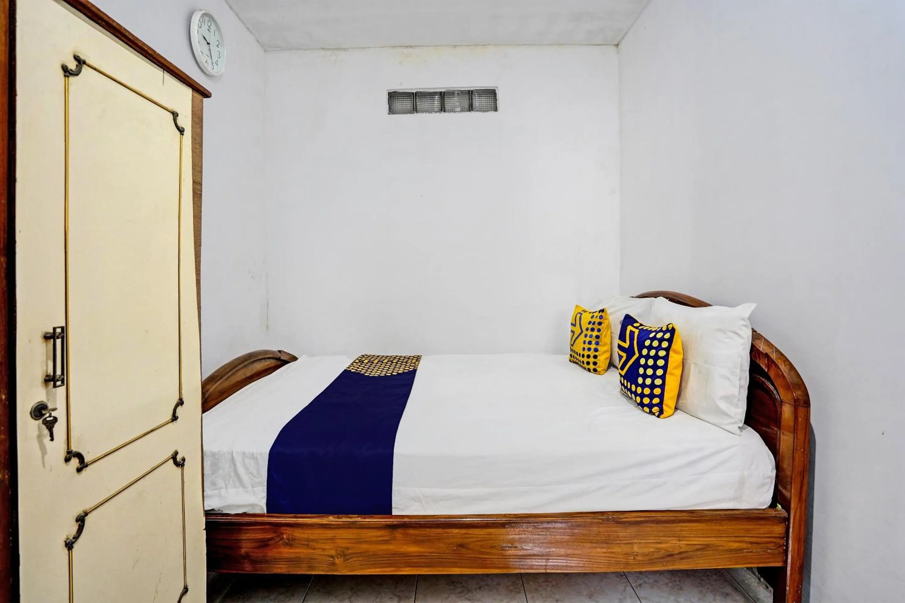Bedroom, Bed in Hotel O Umi Homestay Syariah
