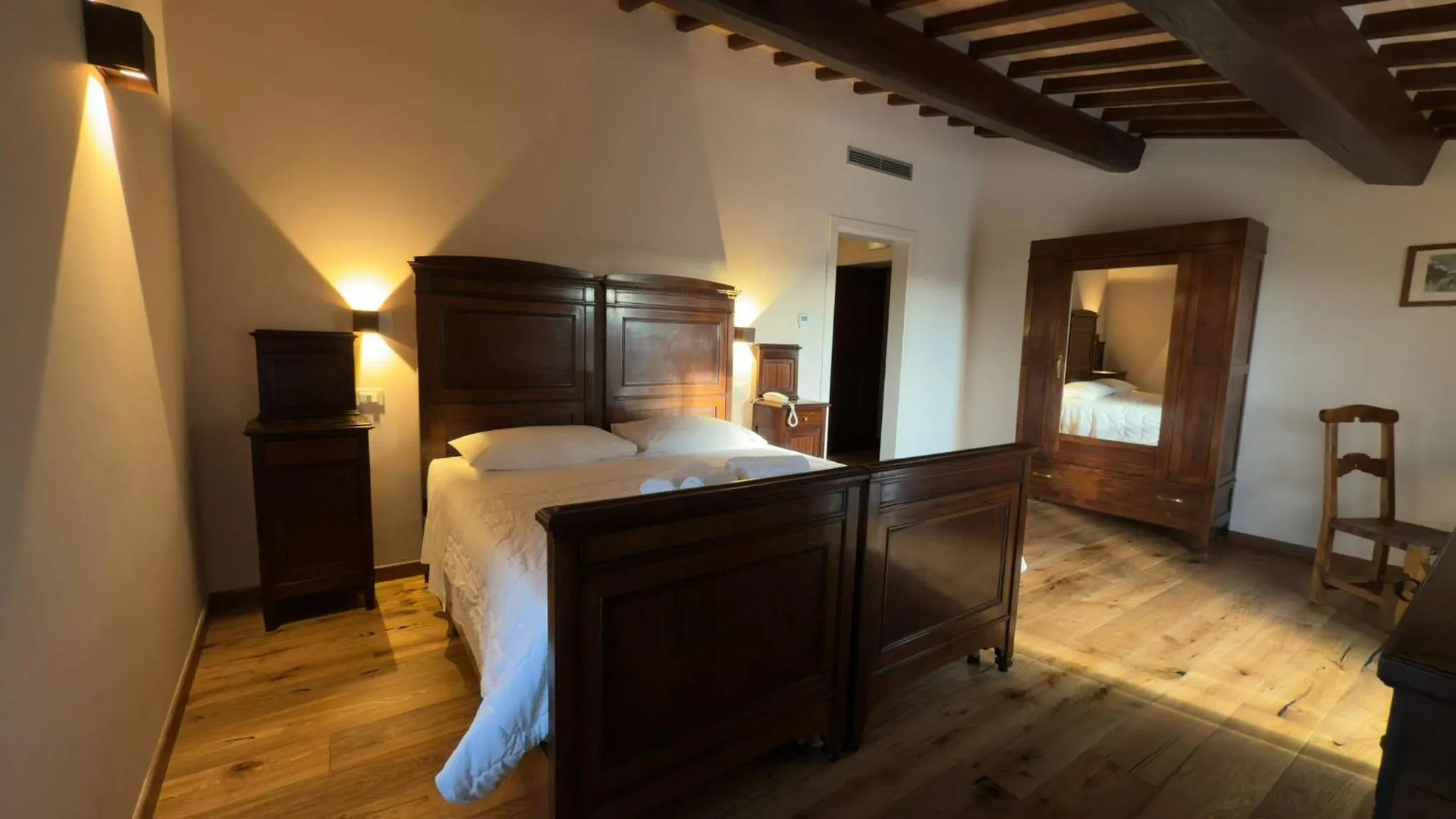 Bed in Agriturismo Colli Martani