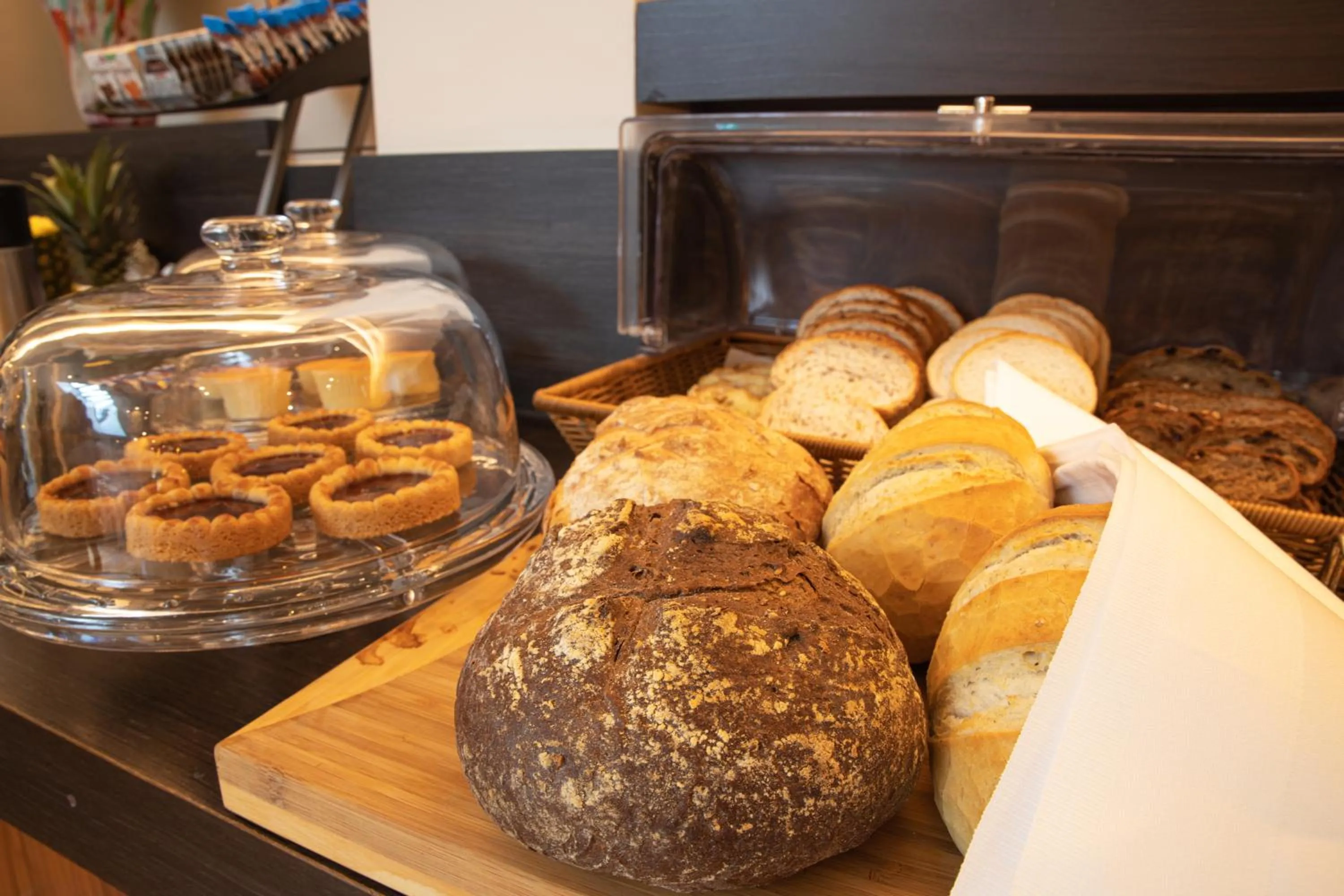 Buffet breakfast in Boutique Hotel Scheepers