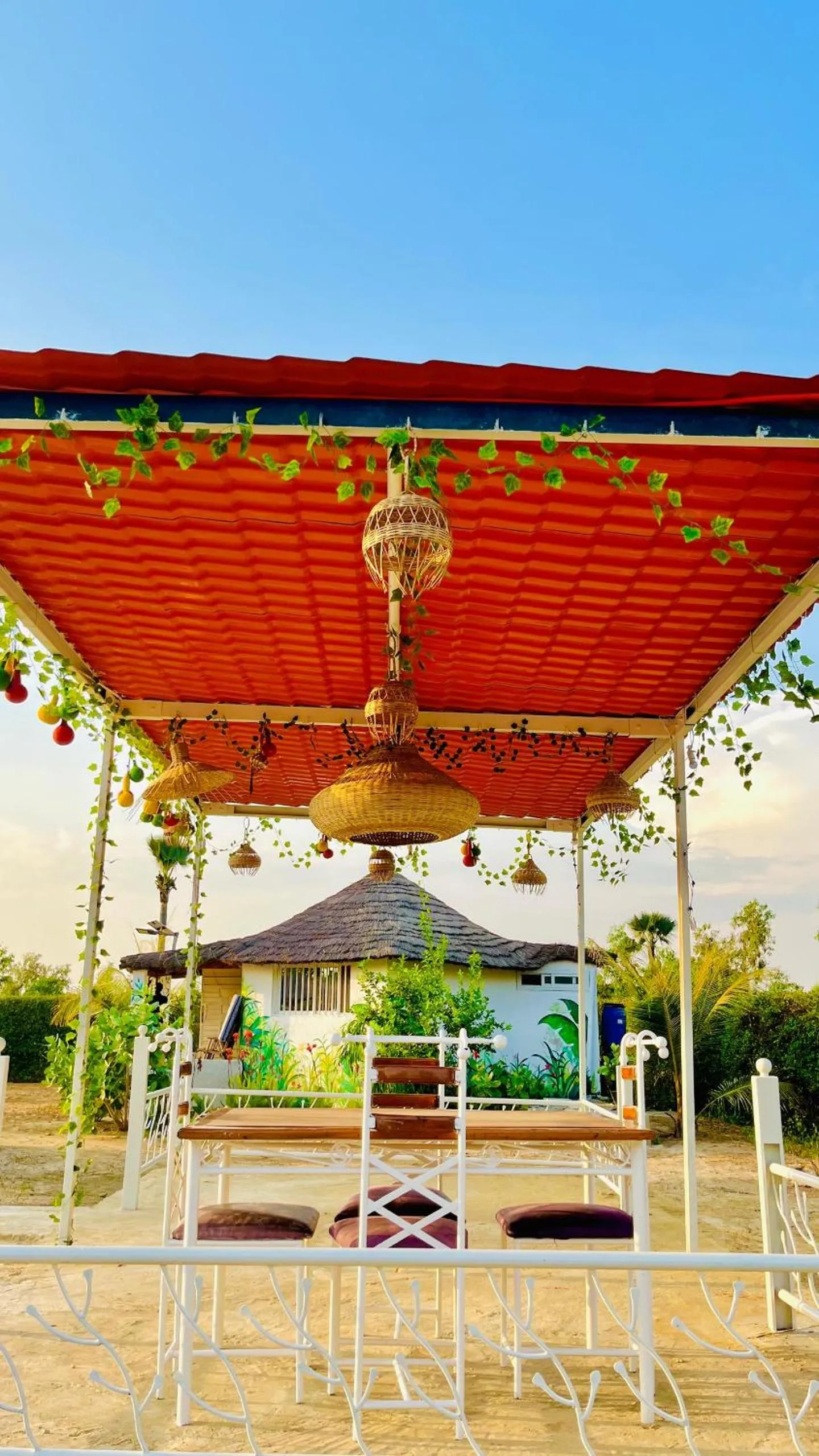 Garden view in Résidence Le Marlodj