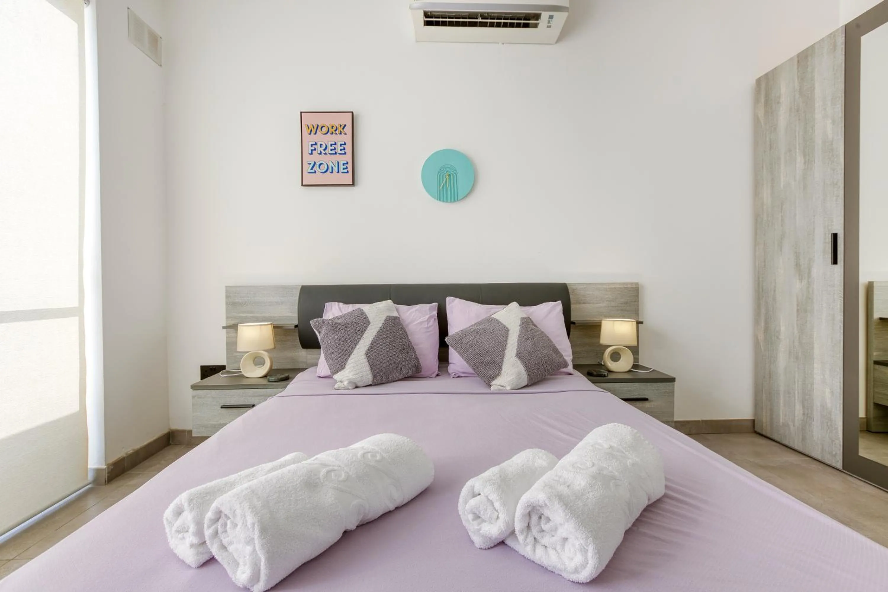 Bed in Annitchka Mansions - Penthouse in central Malta