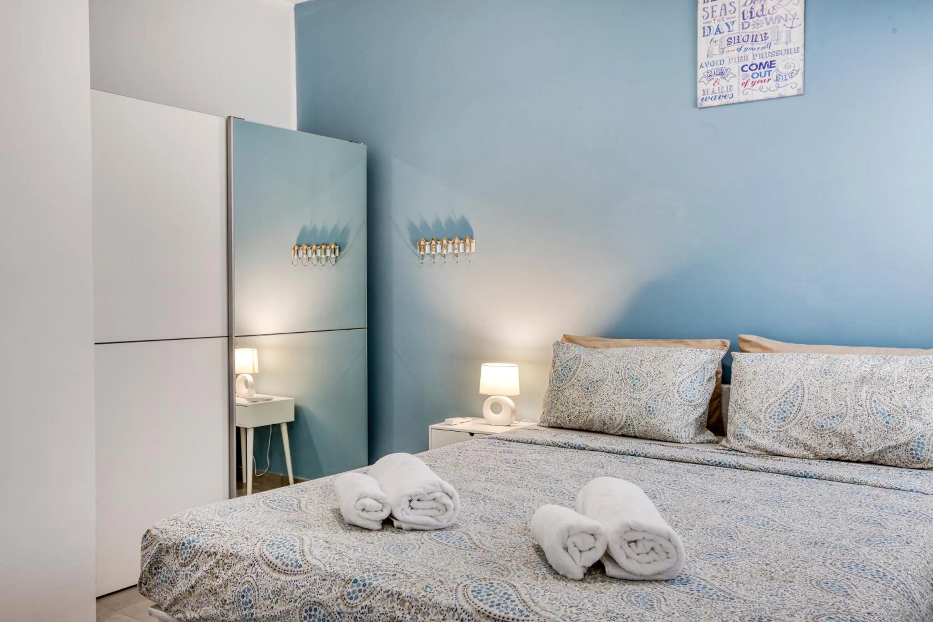 Bed in Annitchka Mansions - Penthouse in central Malta
