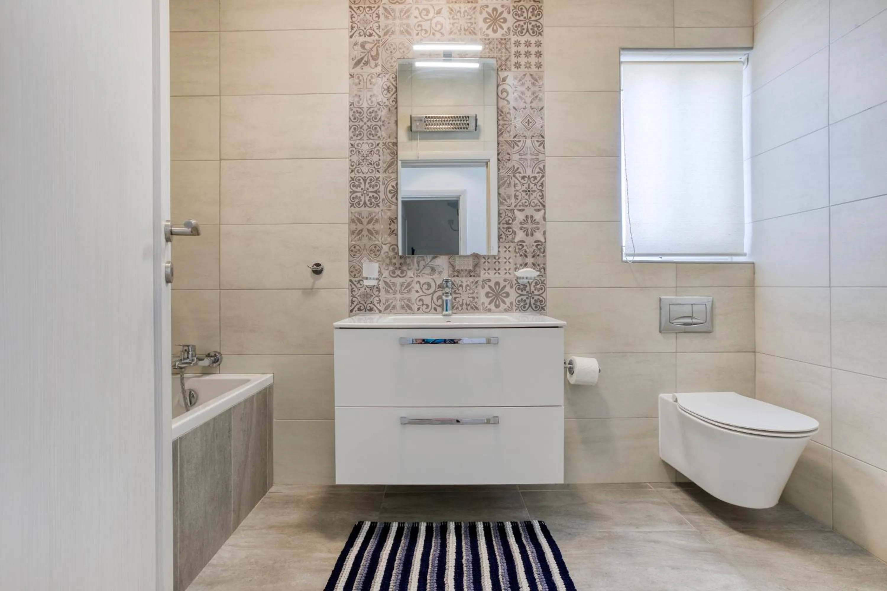 Annitchka Mansions - Penthouse in central Malta